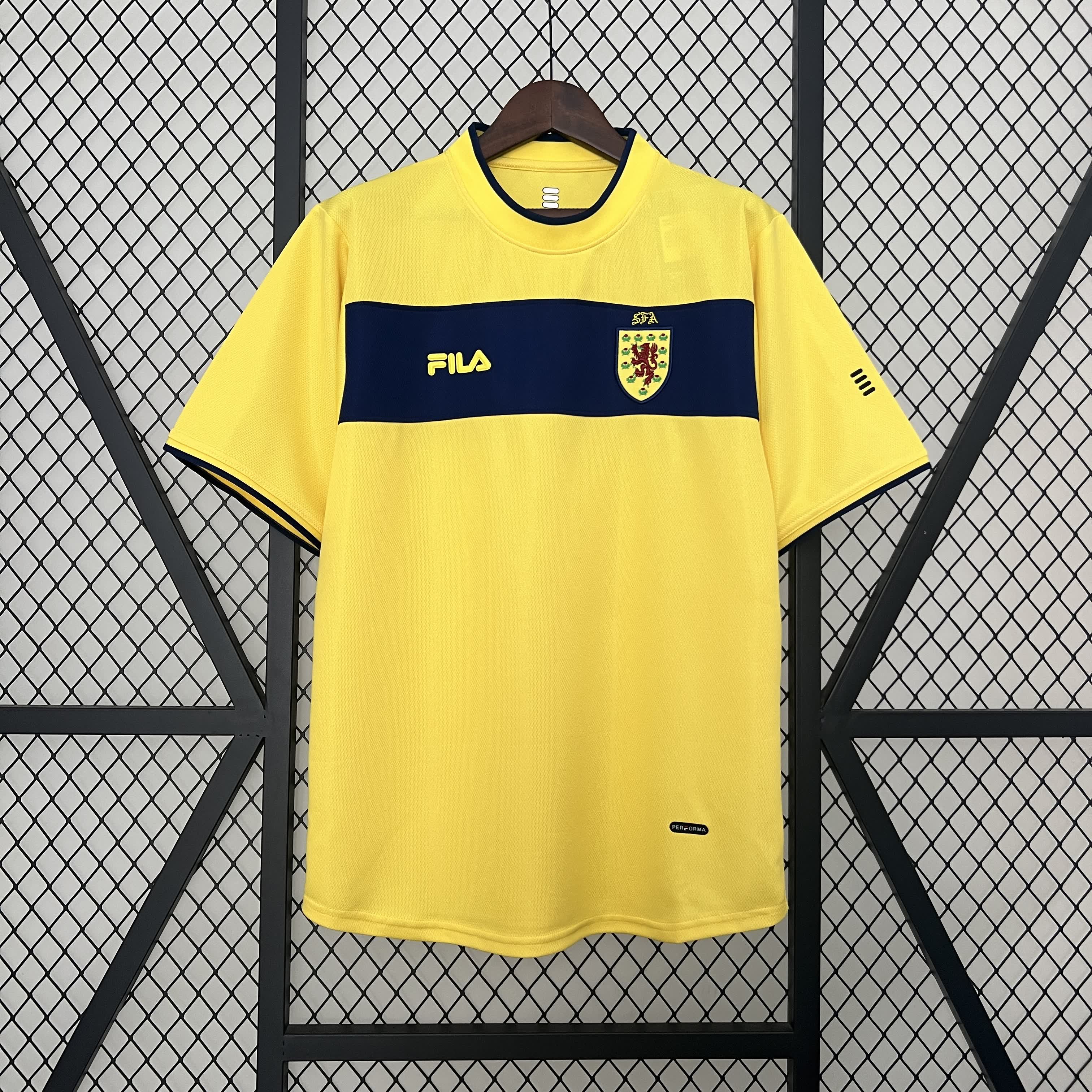 2002 Retro Scotland Away Football Shirt