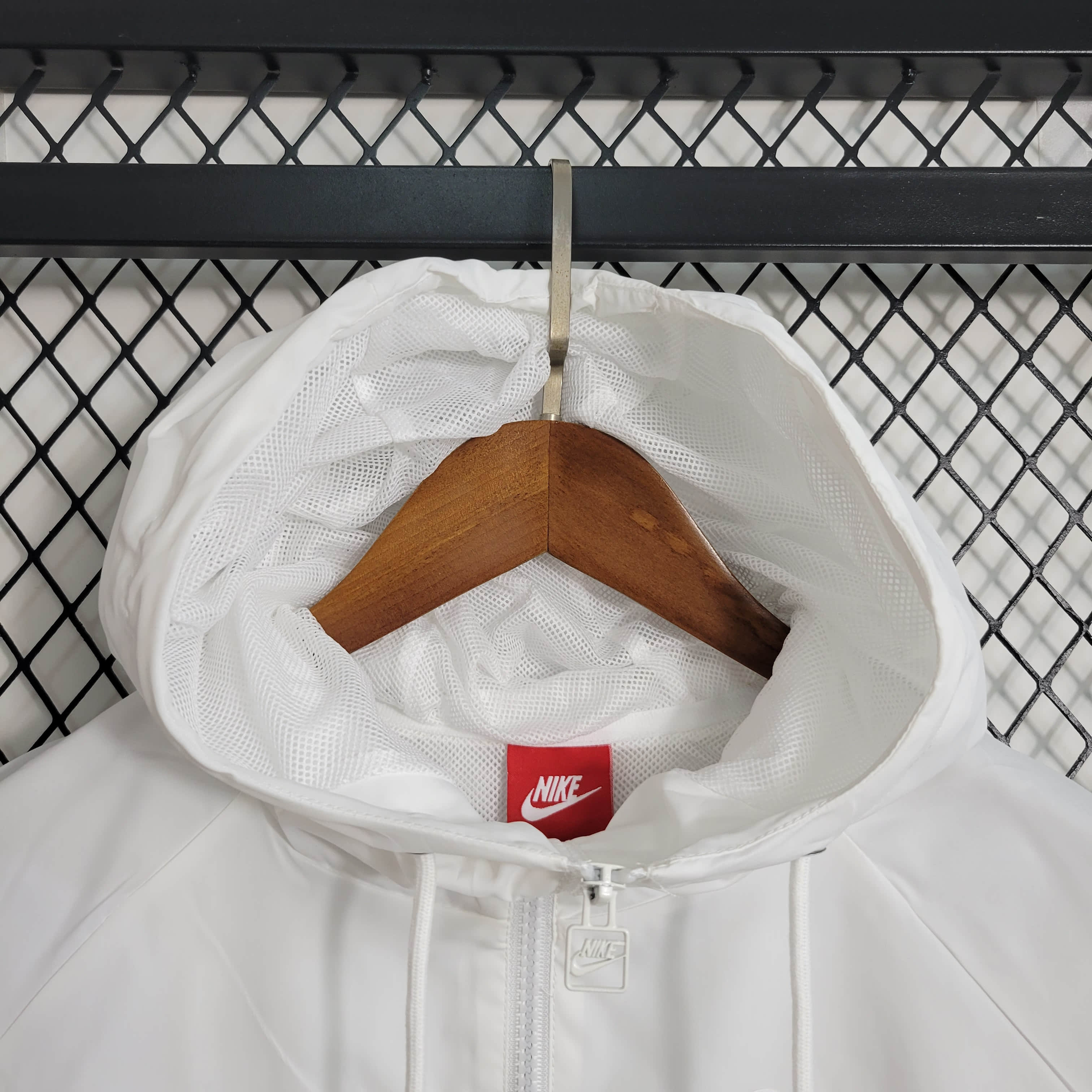 2023/2024 Tottenham Hotspur Windbreaker White Football Shirt