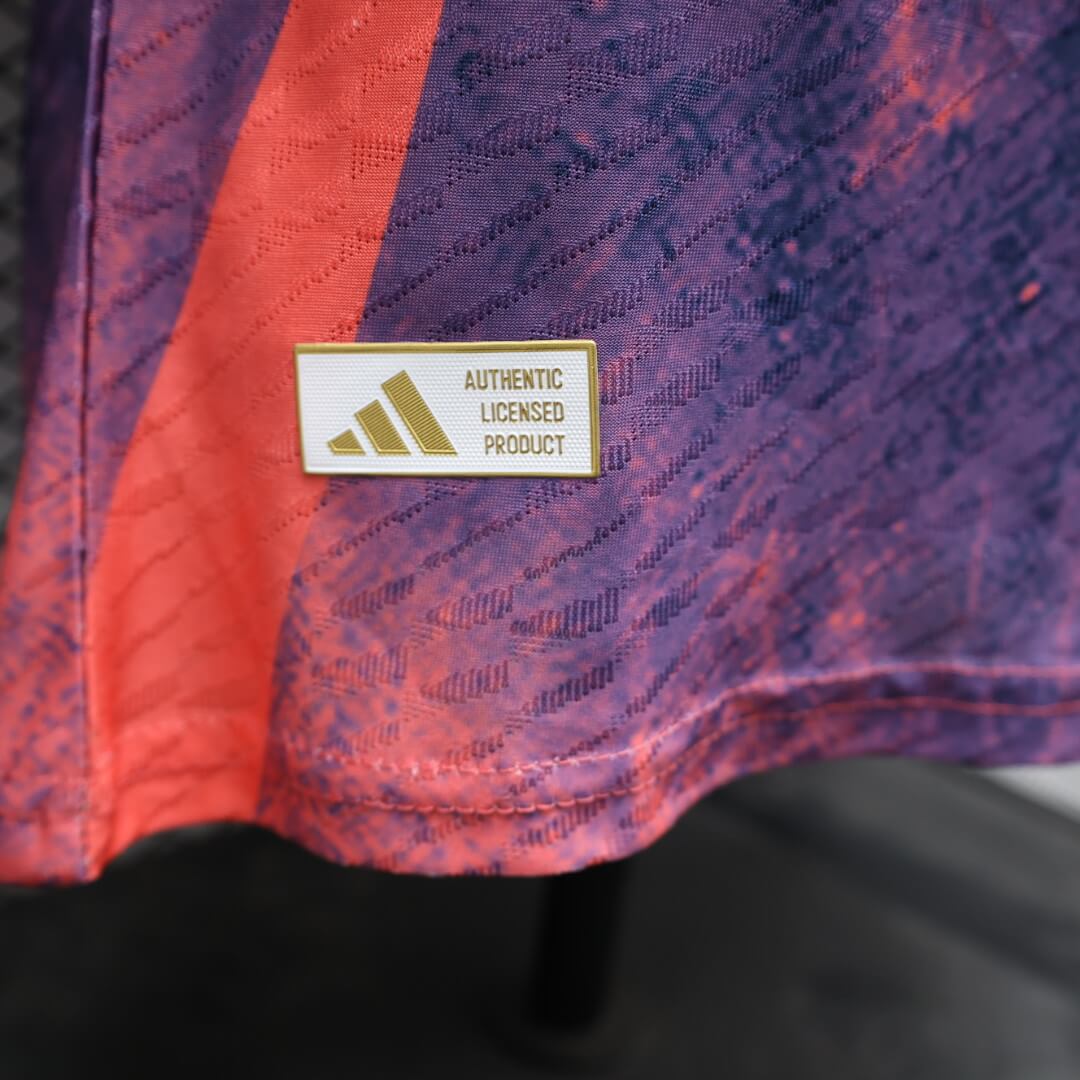 2024/2025 Player Version Real Madrid Special Edition Gradient Purple Football Shirt