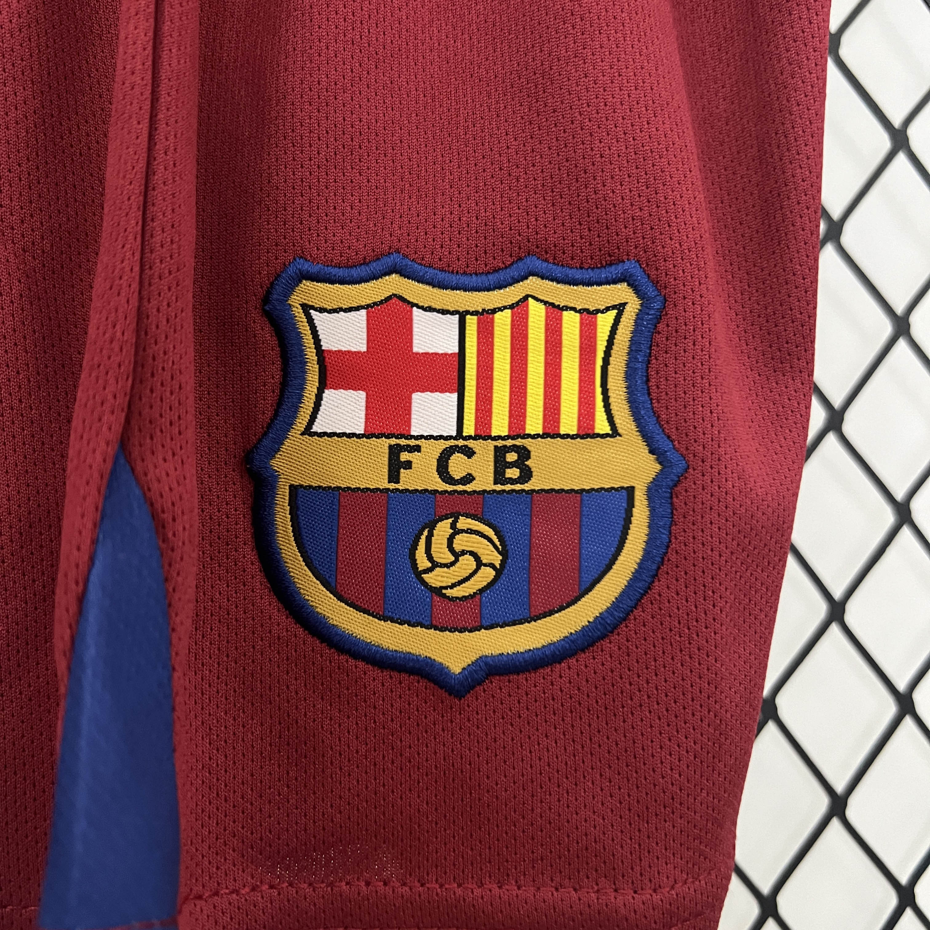 2005/2006 Retro Barcelona Home Football Shirt Kids Size