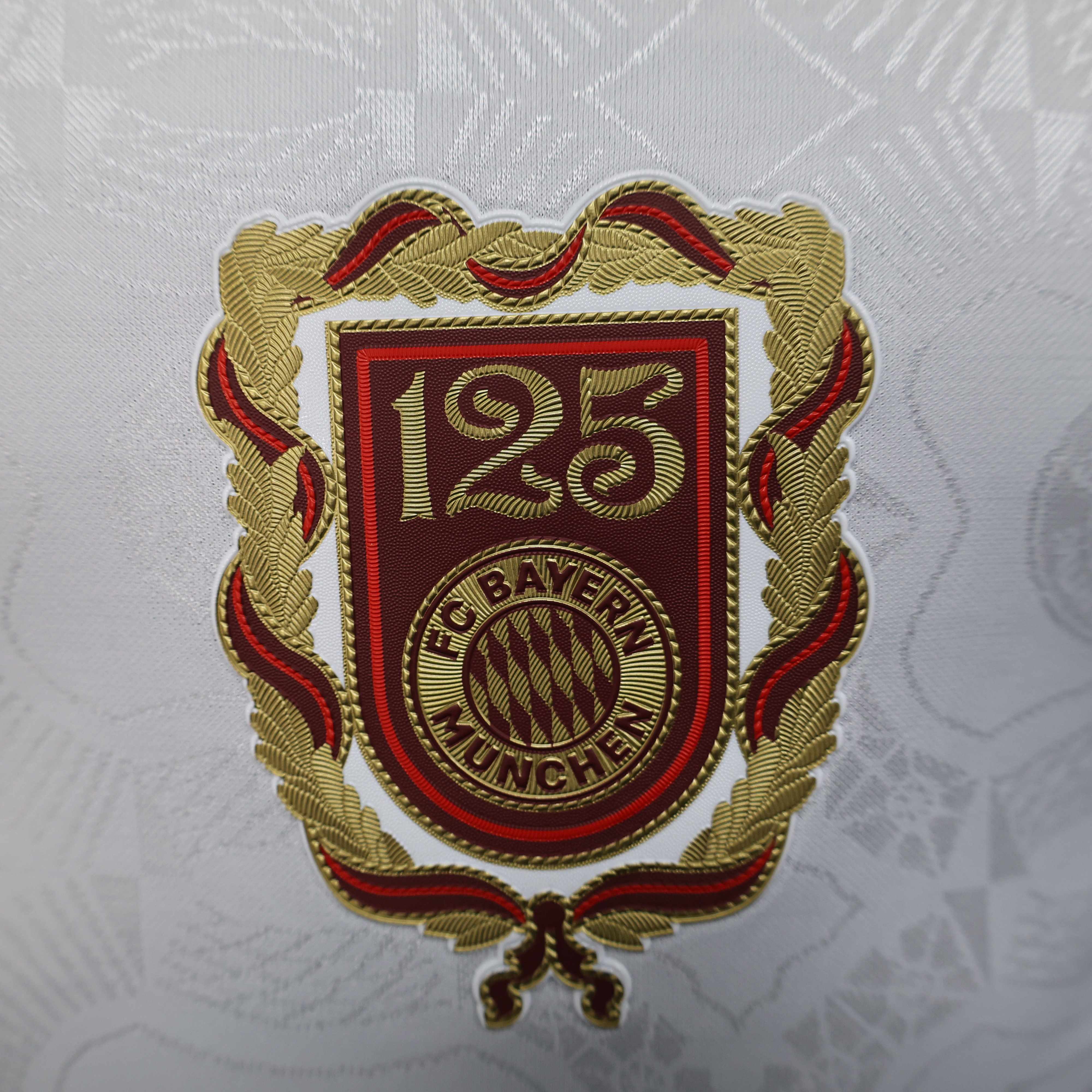 2025/2026 Player Version Bayern Munchen Centennial coin white Football Shirt