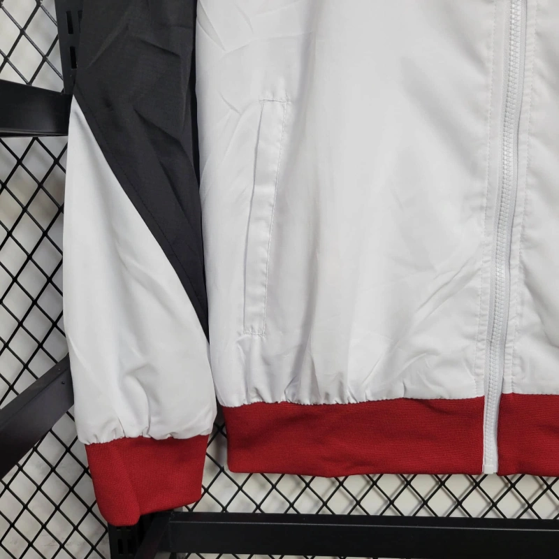 2025/2026 Liverpool Windbreaker Football shirt