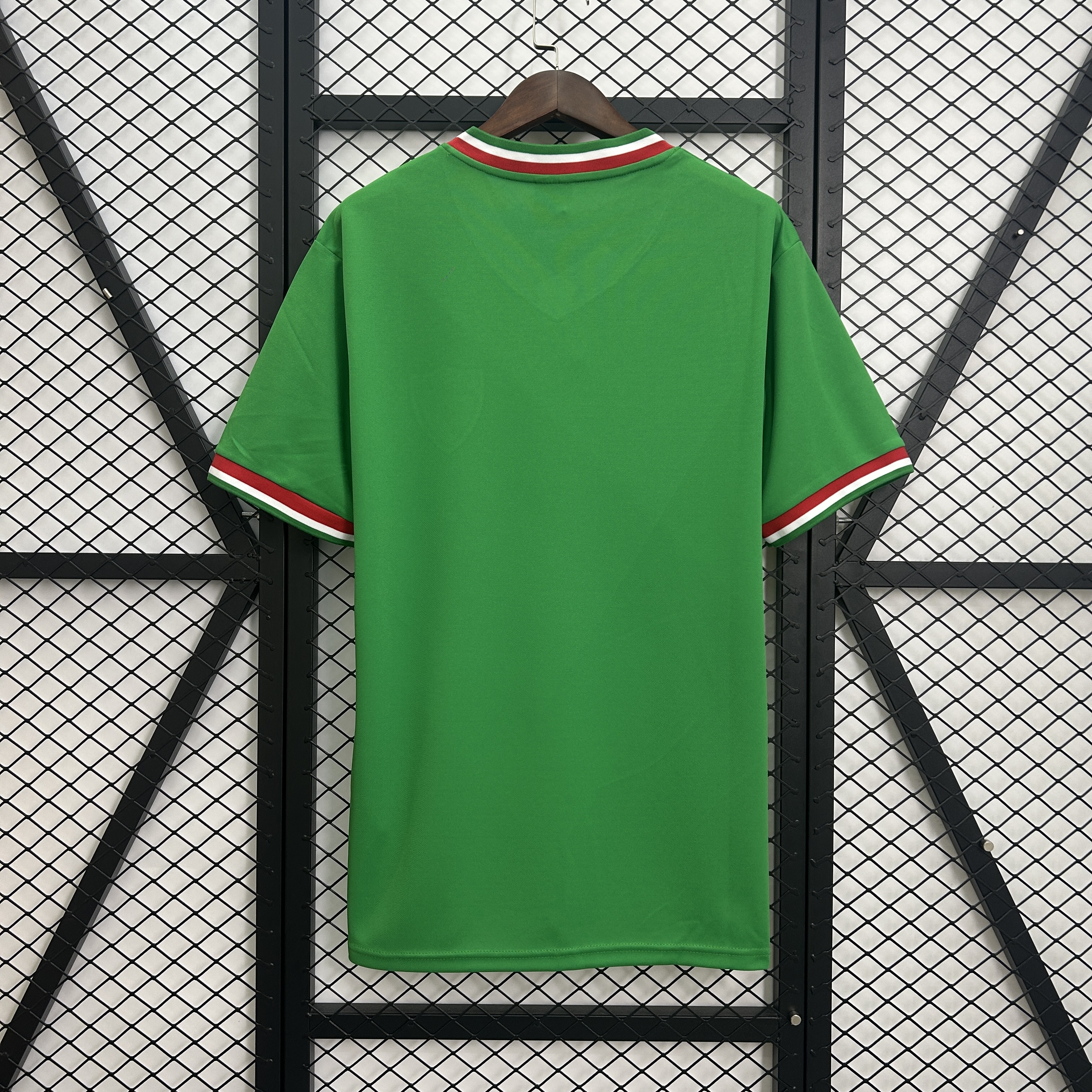 1970 Retro Mexico Home Football shirt 1:1 Thai Quality