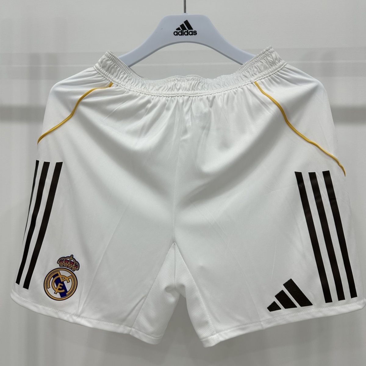 2025/2026 Player Version Real Madrid Home shorts 1:1 Thai Quality