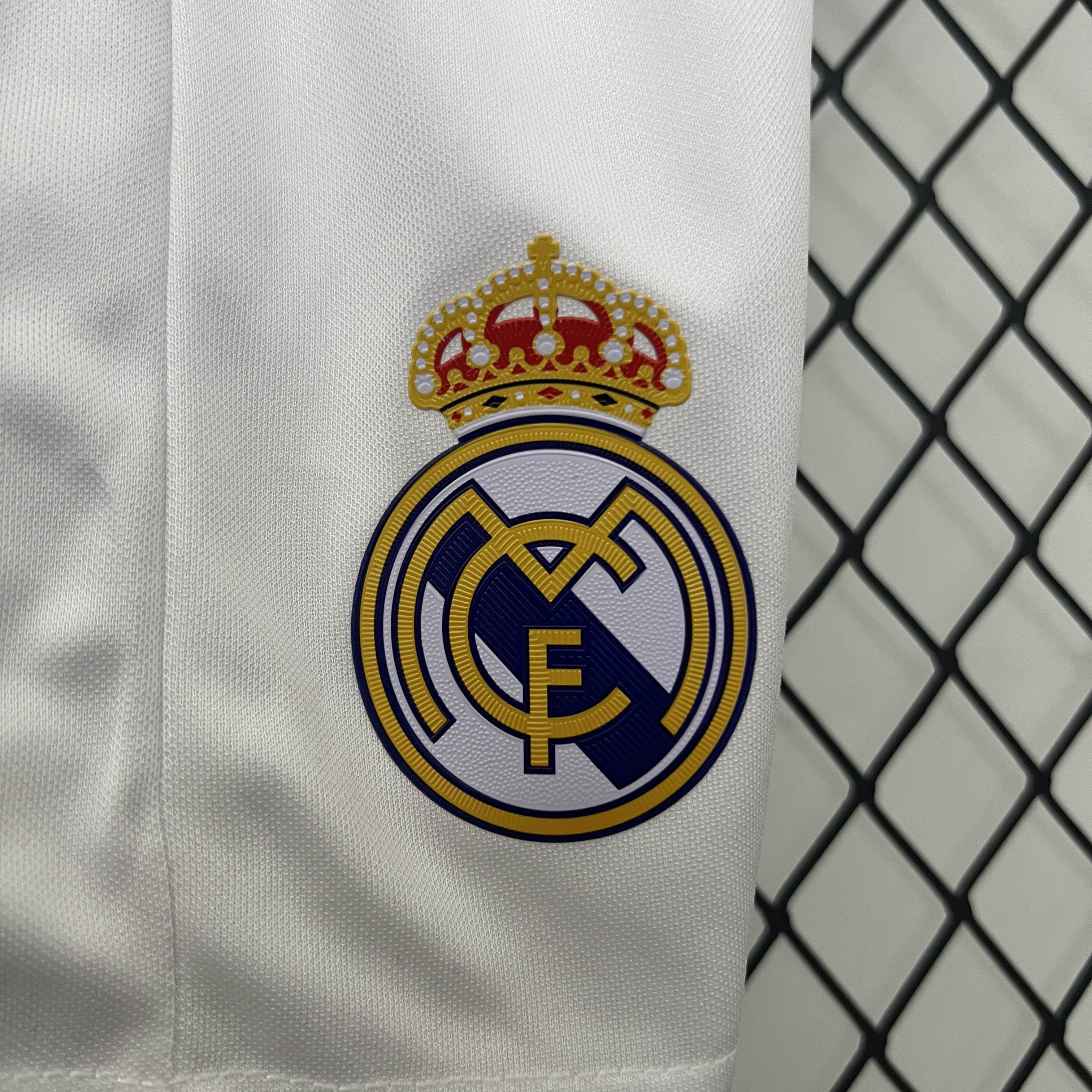 2016/2017 Retro Real Madrid Home Football Shirt Kids Size