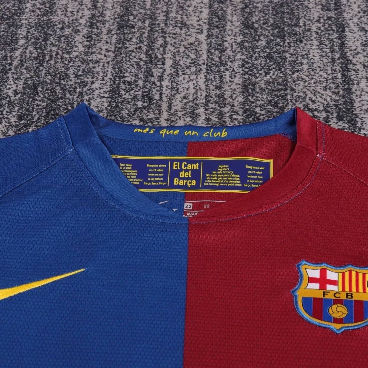 2008/2009 Retro Barcelona HomeChampions League Football shirt kids