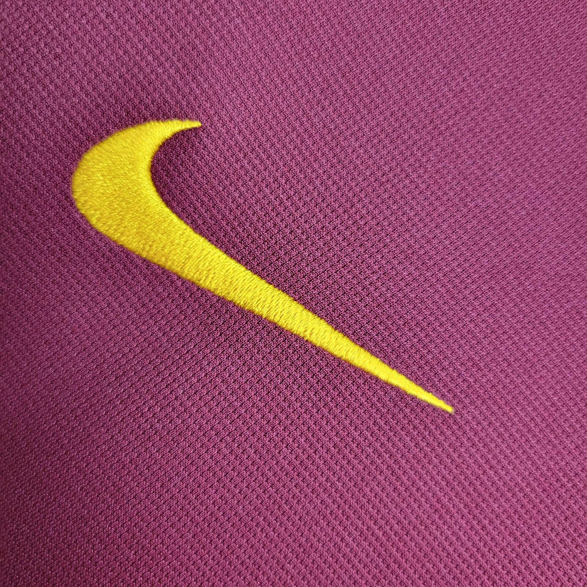 2000 Portugal Home Football Shirt