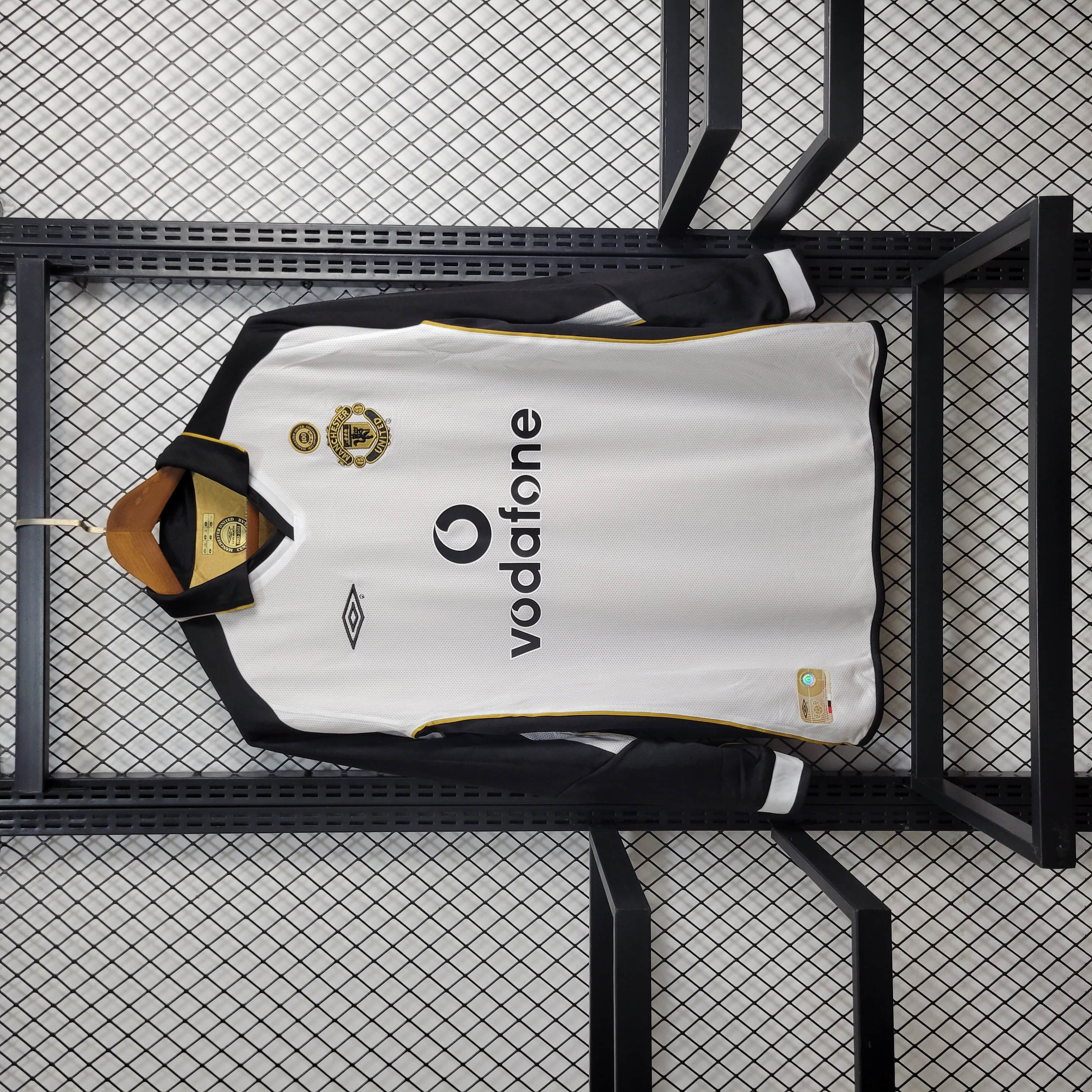 2001/2002 Retro Long Sleeve Manchester United Centenary Season Reversible Football Shirt