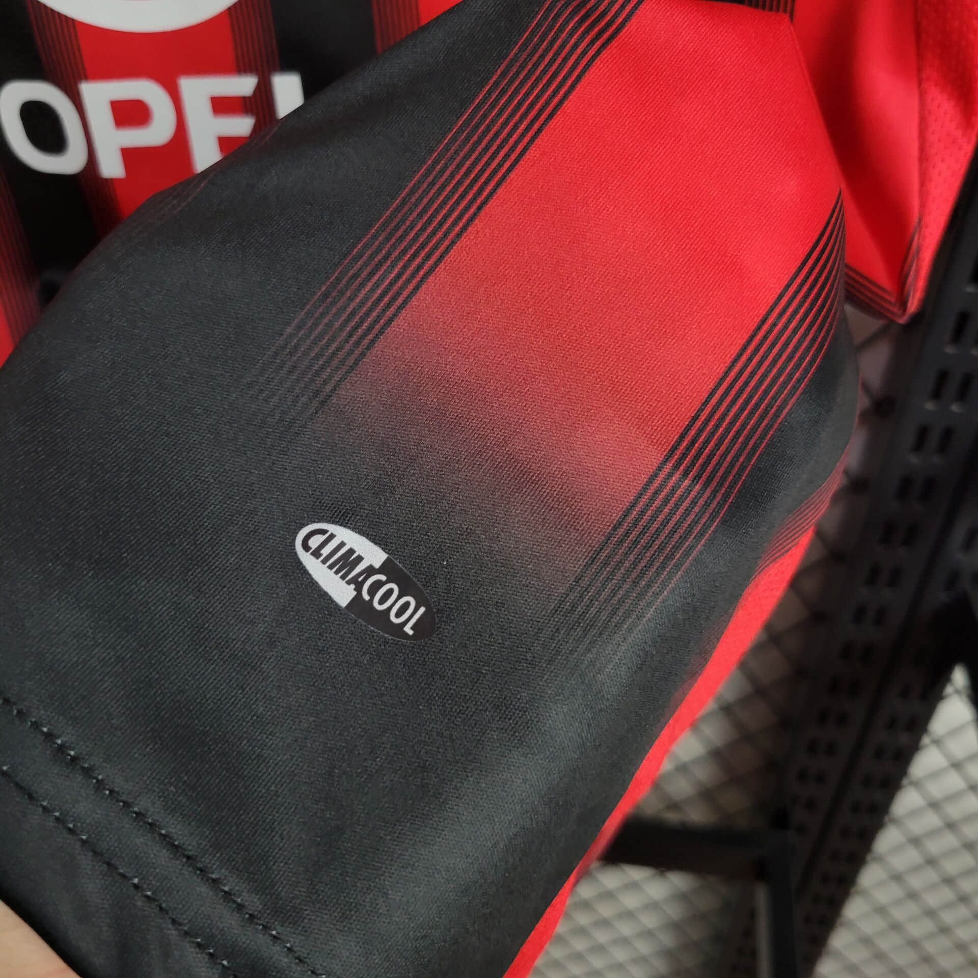 2004/2005 Retro AC Milan Home Football Shirt