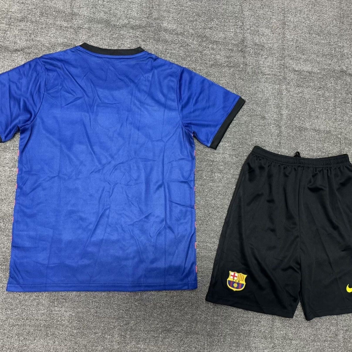 2025/2026 Barcelona Special EditionFootball Shirt Kids Size 1:1 Thai Quality