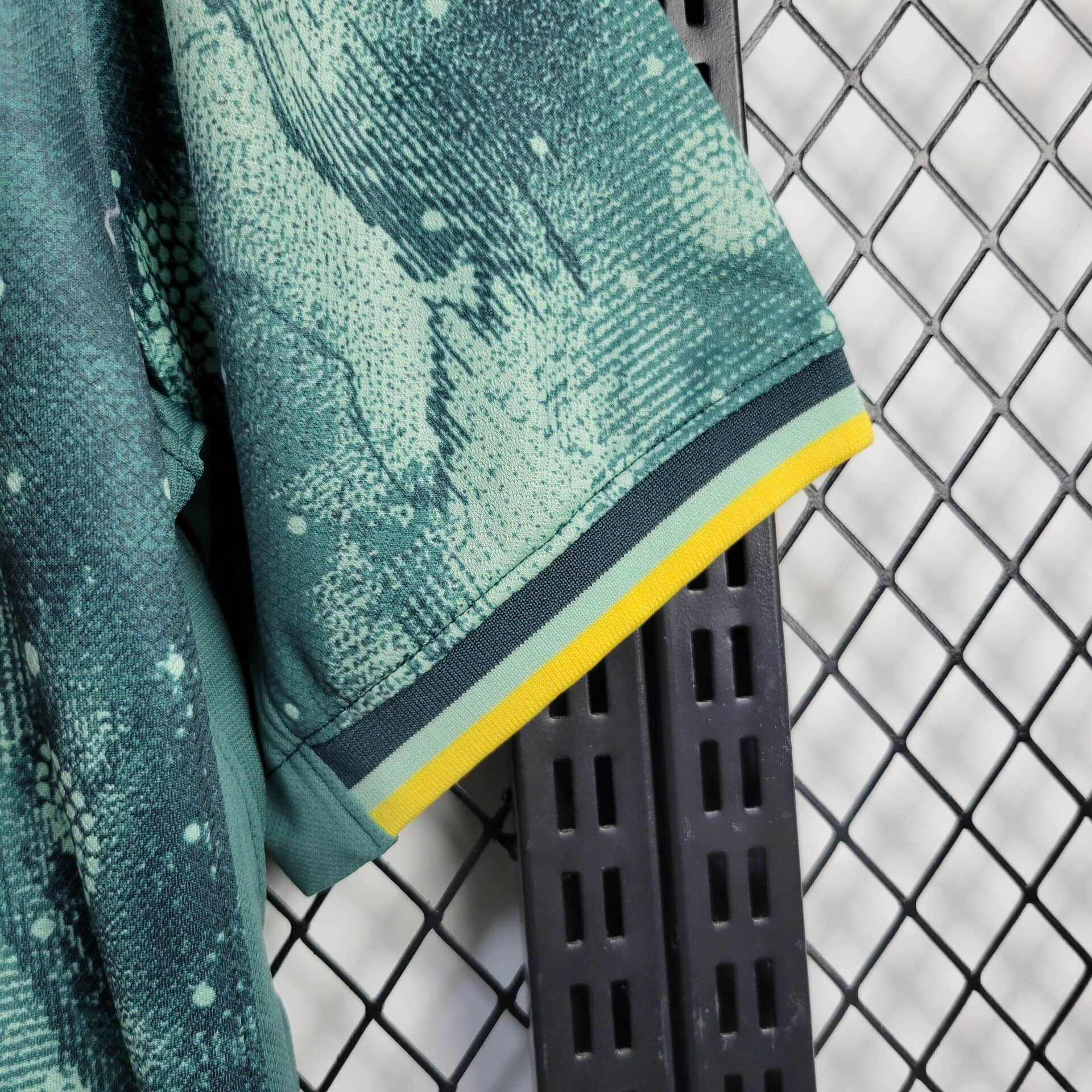 2024/2025 Tottenham Hotspur Third Away Football Shirt