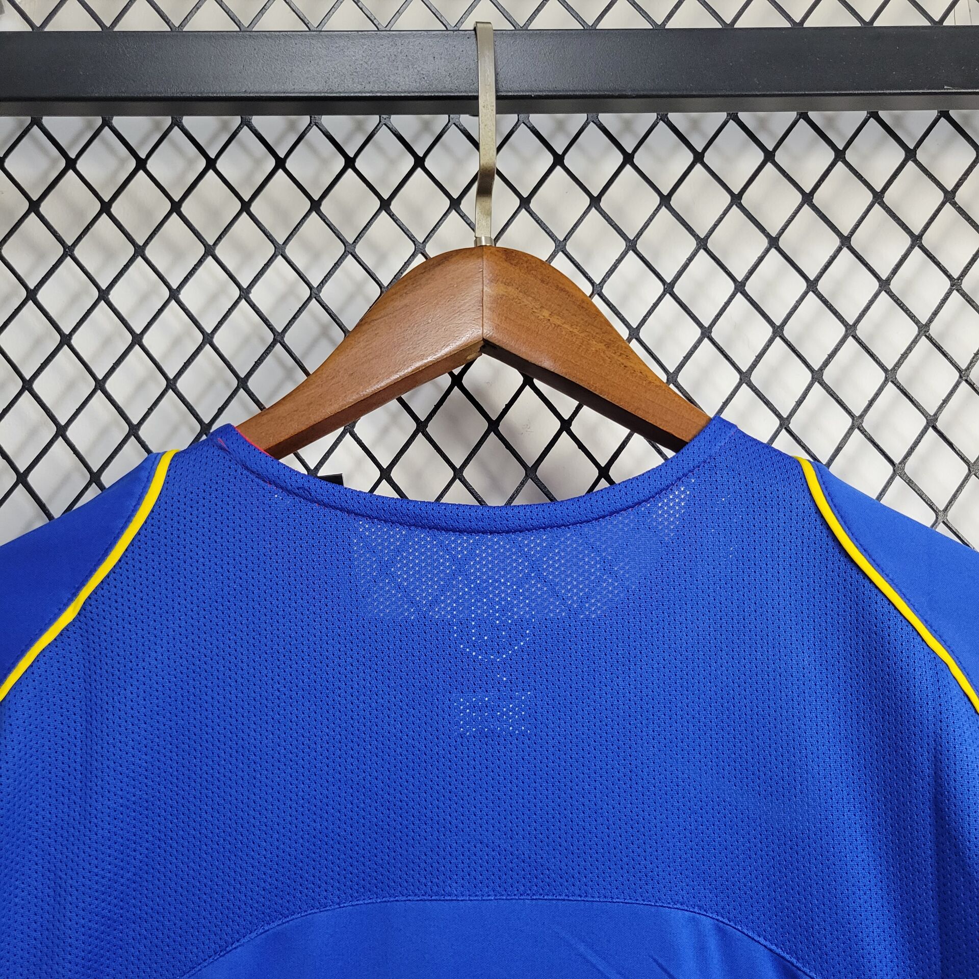 2004/2005 Retro Arsenal Away Football Shirt