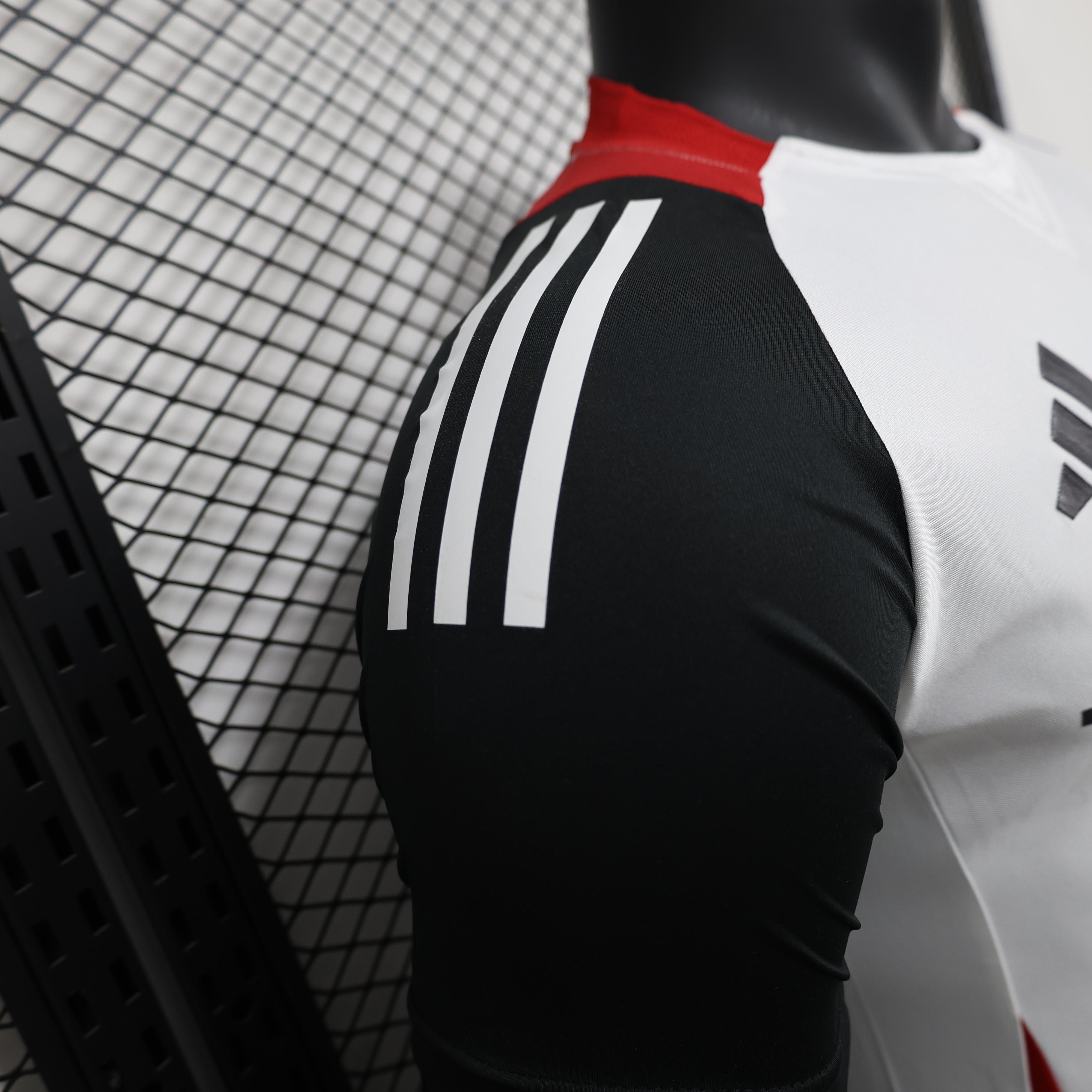 2024/2025 Player Version Manchester United Pre-Match Chinese New Year Football Shirt 1:1 Thai Quality