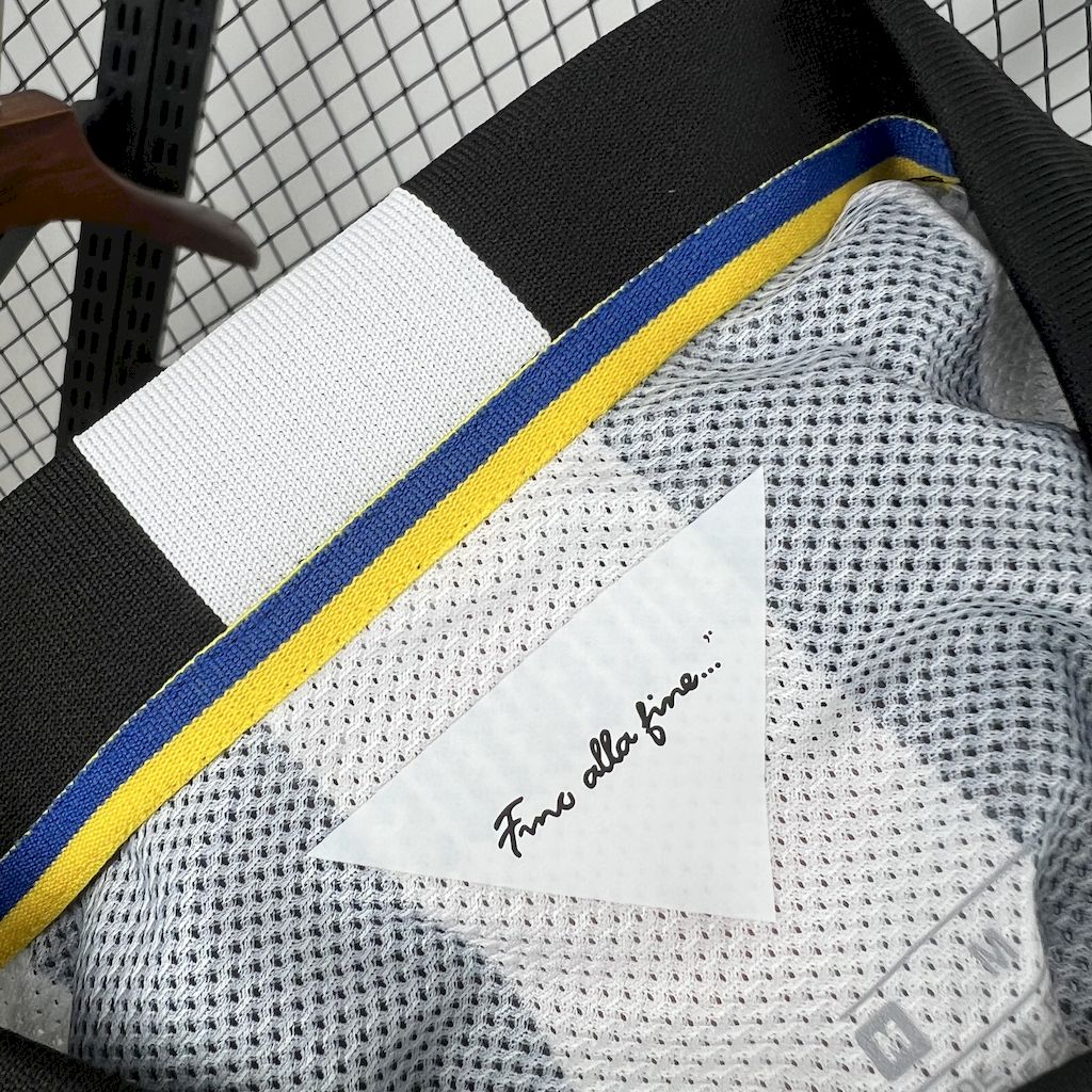 2014/2015 Retro Juventus Home Football Shirt