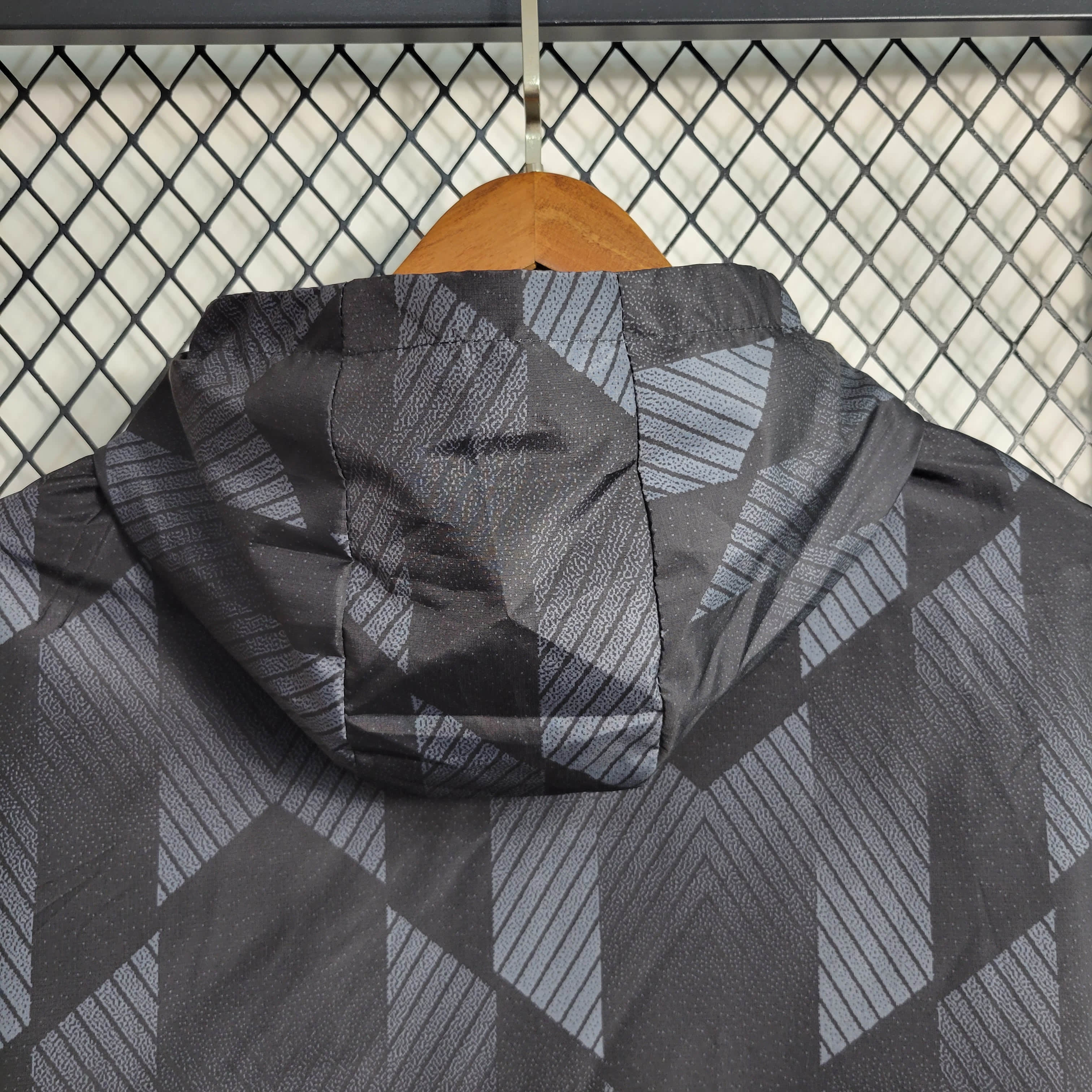 2023/2024 Manchester United Windbreaker Black Football Shirt