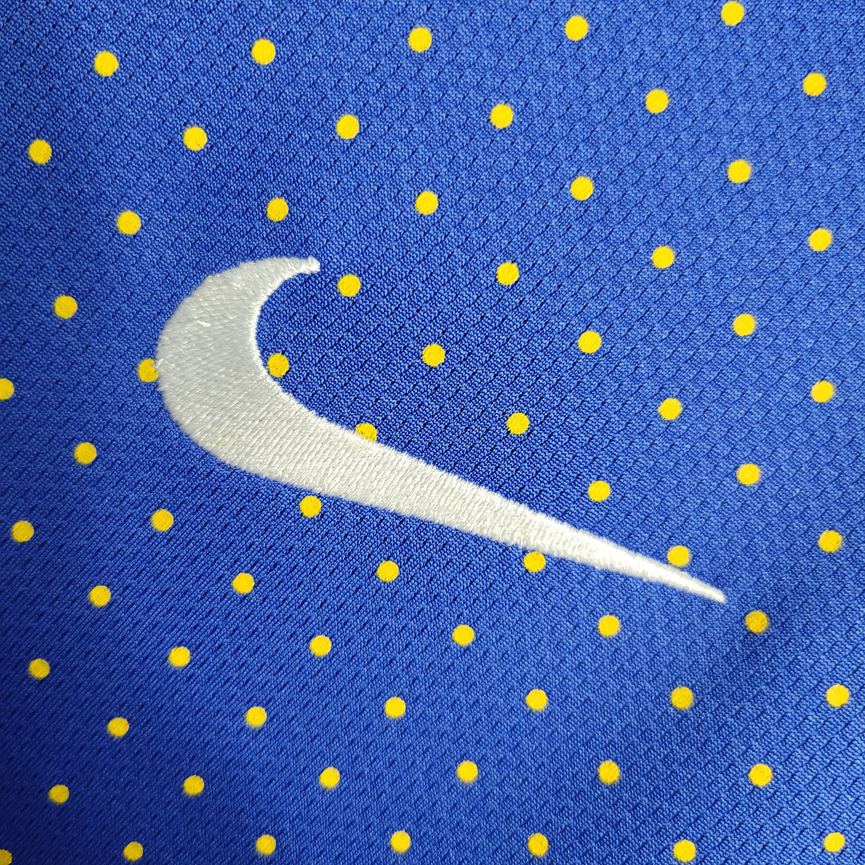 2010 Retro Brazil Away Football Shirt