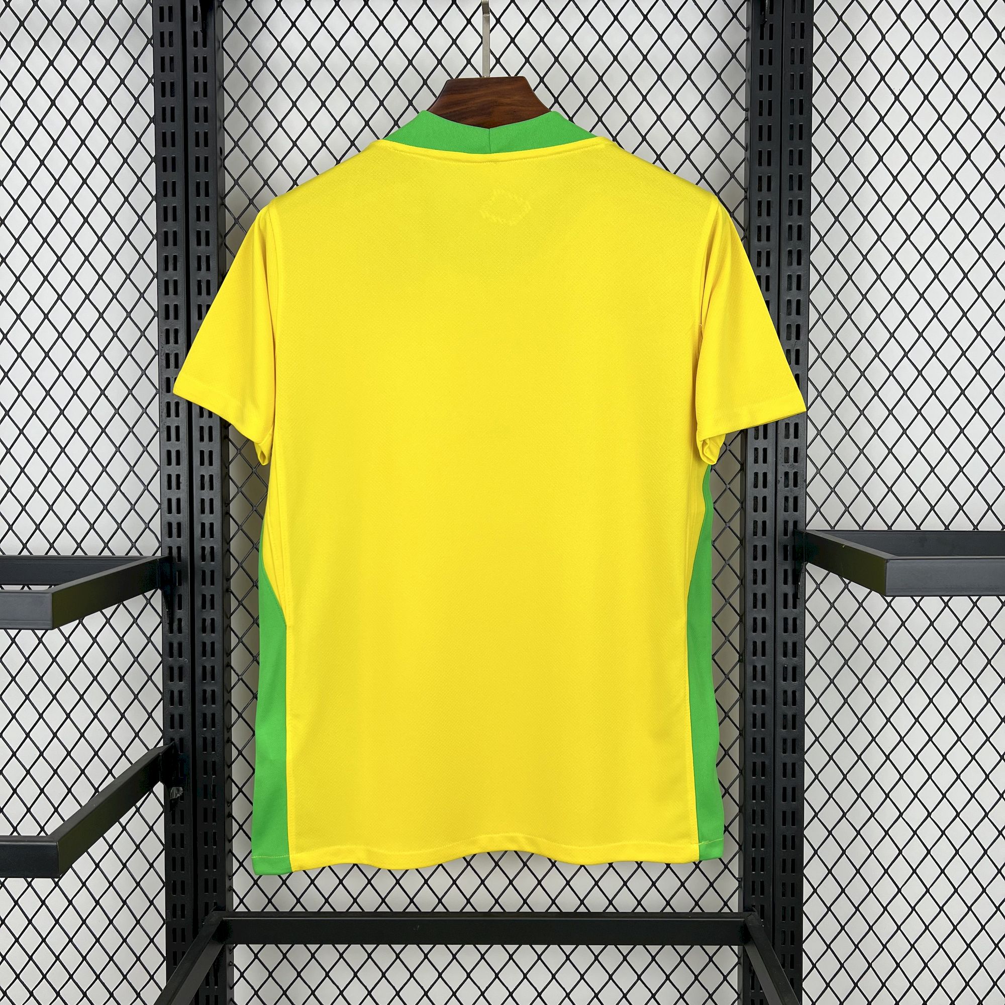 2025 Brazil Home Football Shirt 1:1 Thai Quality
