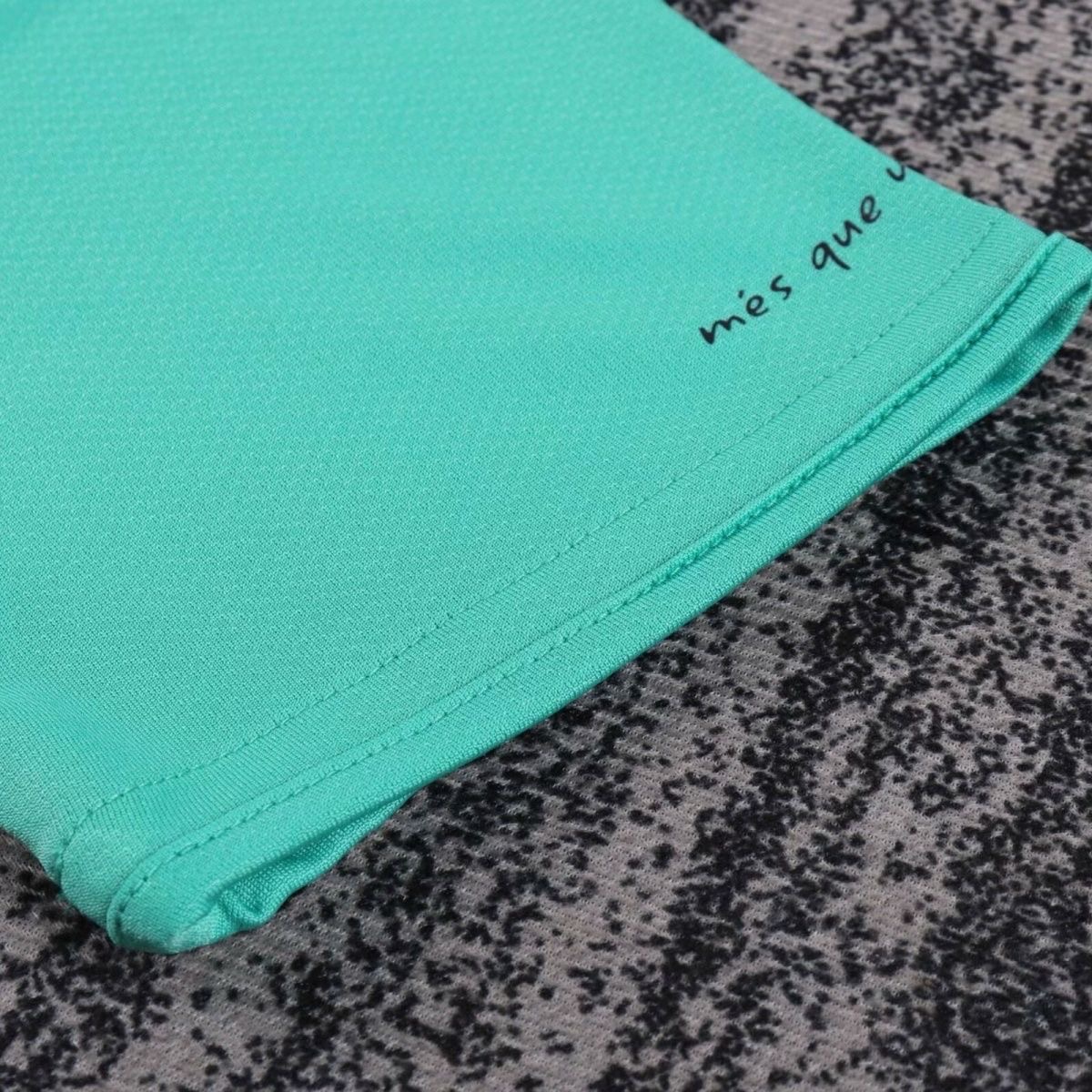 2010/2011 Retro Barcelona Away FootballShirt Kids size 1:1 Thai Quality