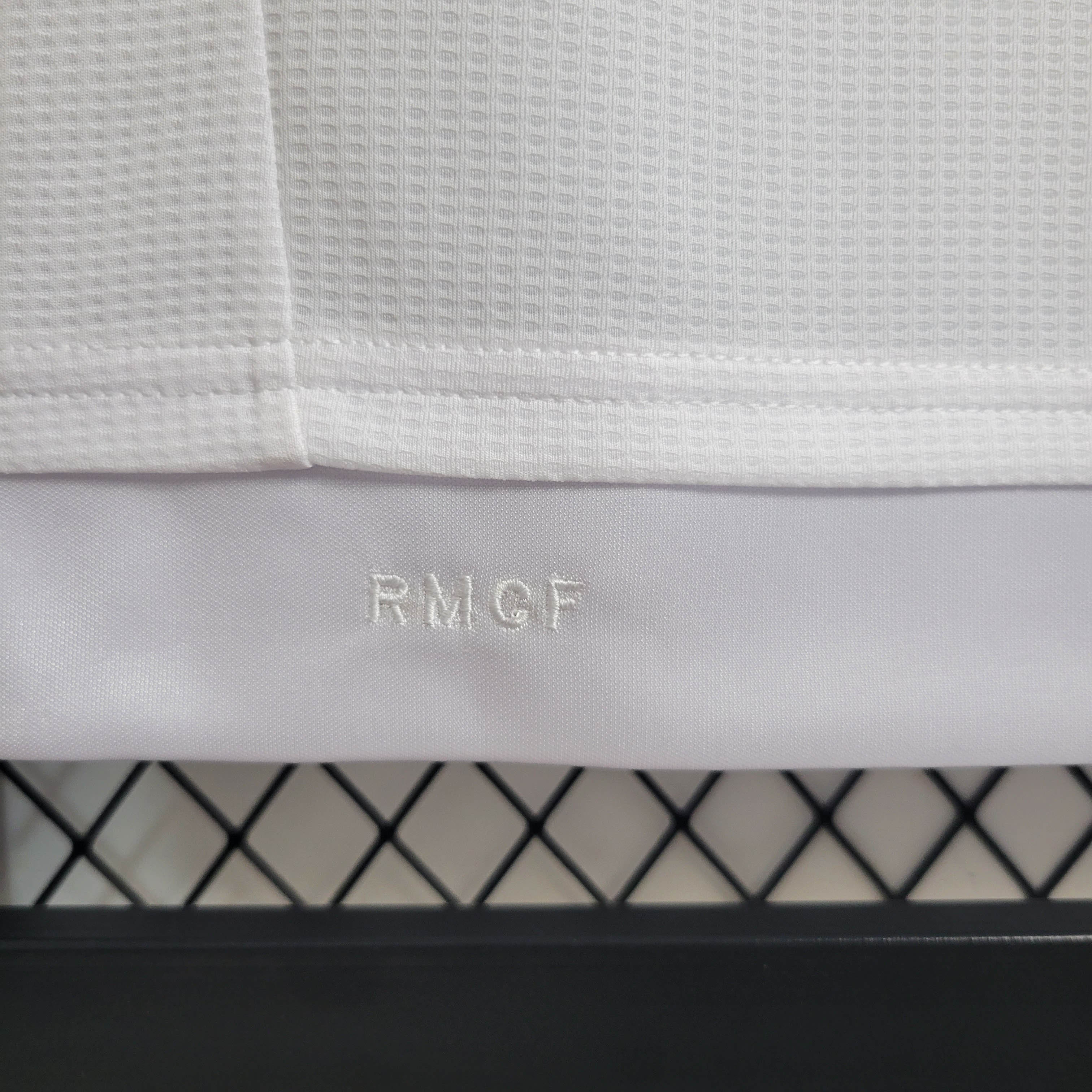 2015/2016 Retro Real Madrid Home Football Shirt