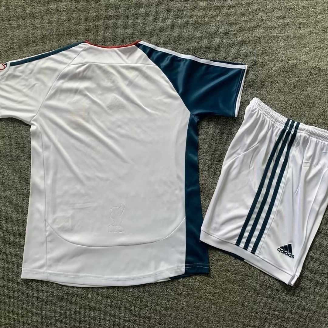 2006/2007 Retro Liverpool Away Football Shirt Kids Size