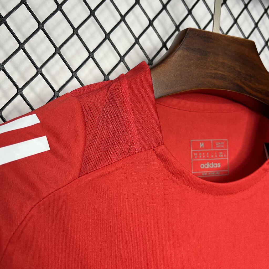 2024/2025 Manchester United Training Wear Red Football Shirt