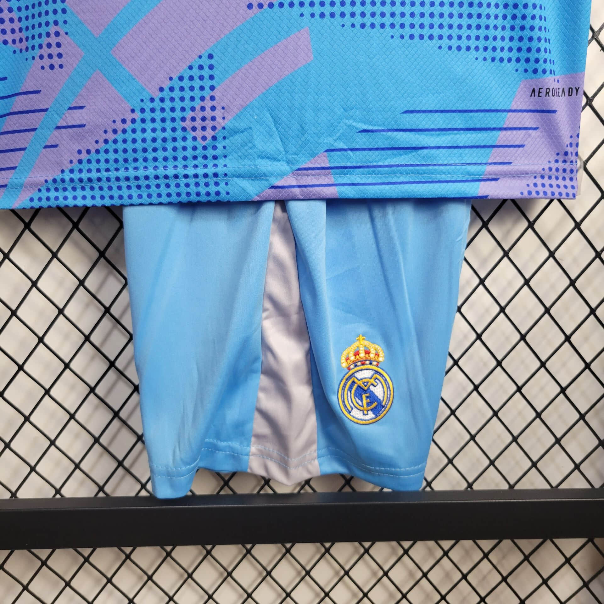 2024/2025 Real Madrid Goalkeeper Football Shirt Kids Size