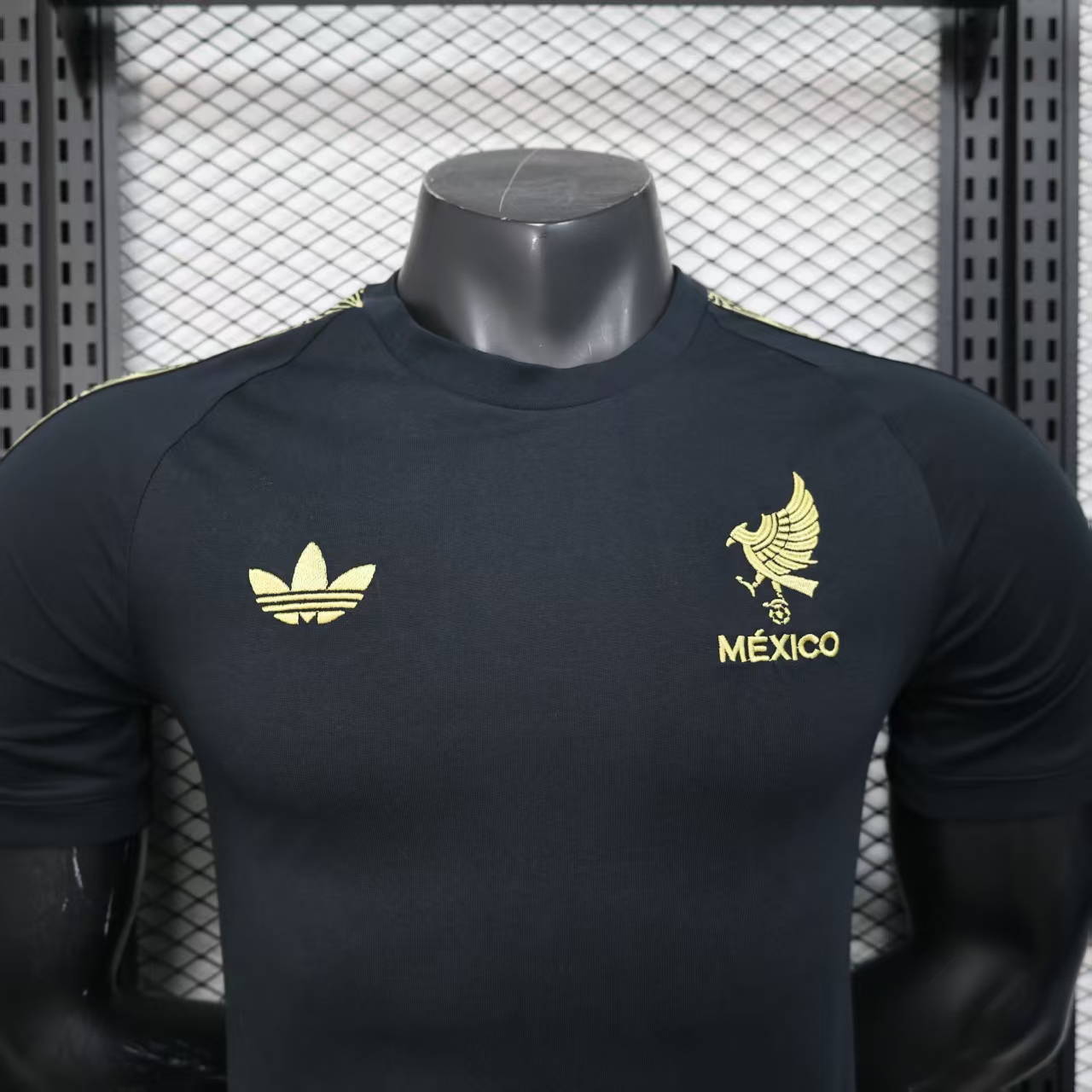 2025/2026 Player Version Mexico Football Shirt
