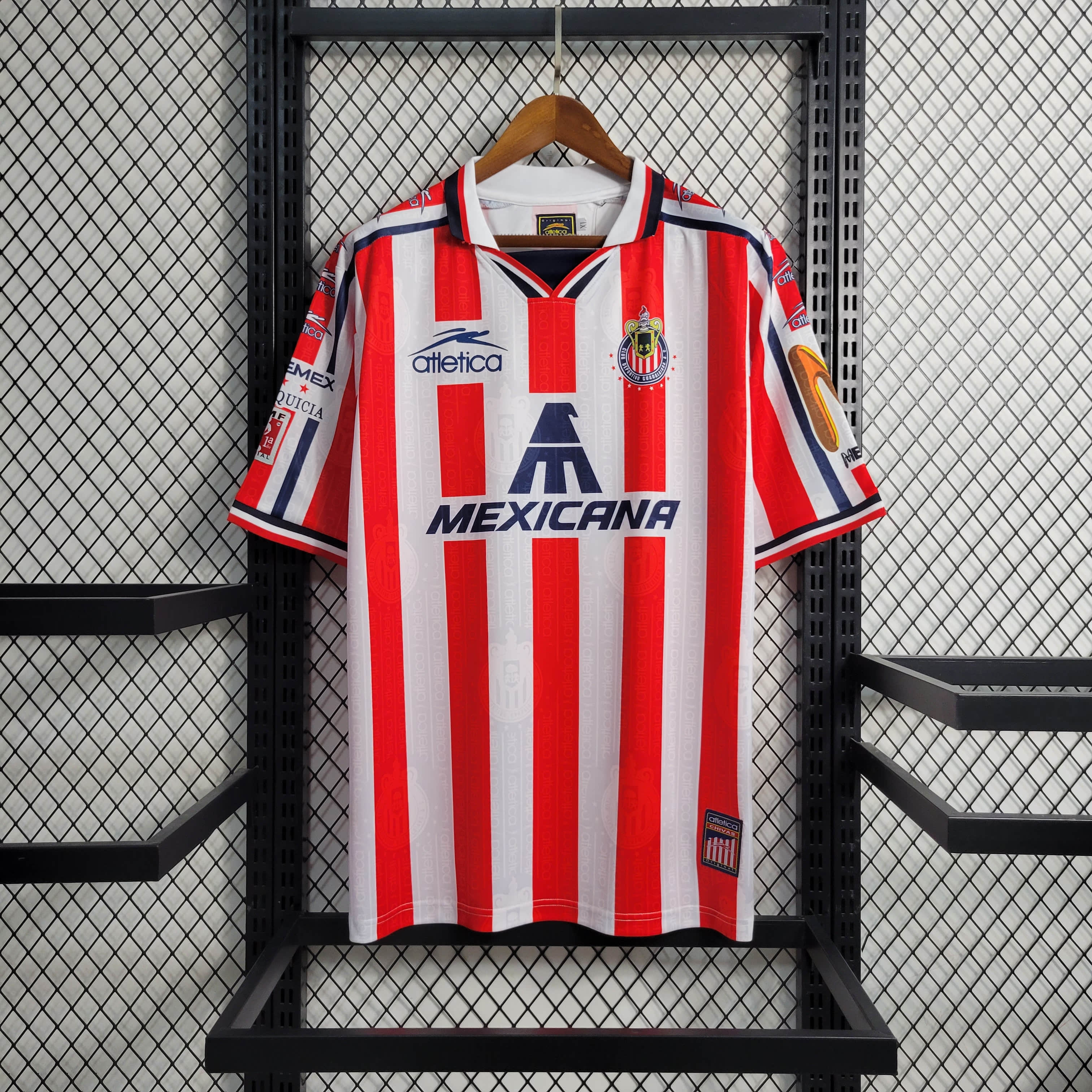 2006/2007 Retro Chivas de Guadalajara Home Football Shirt