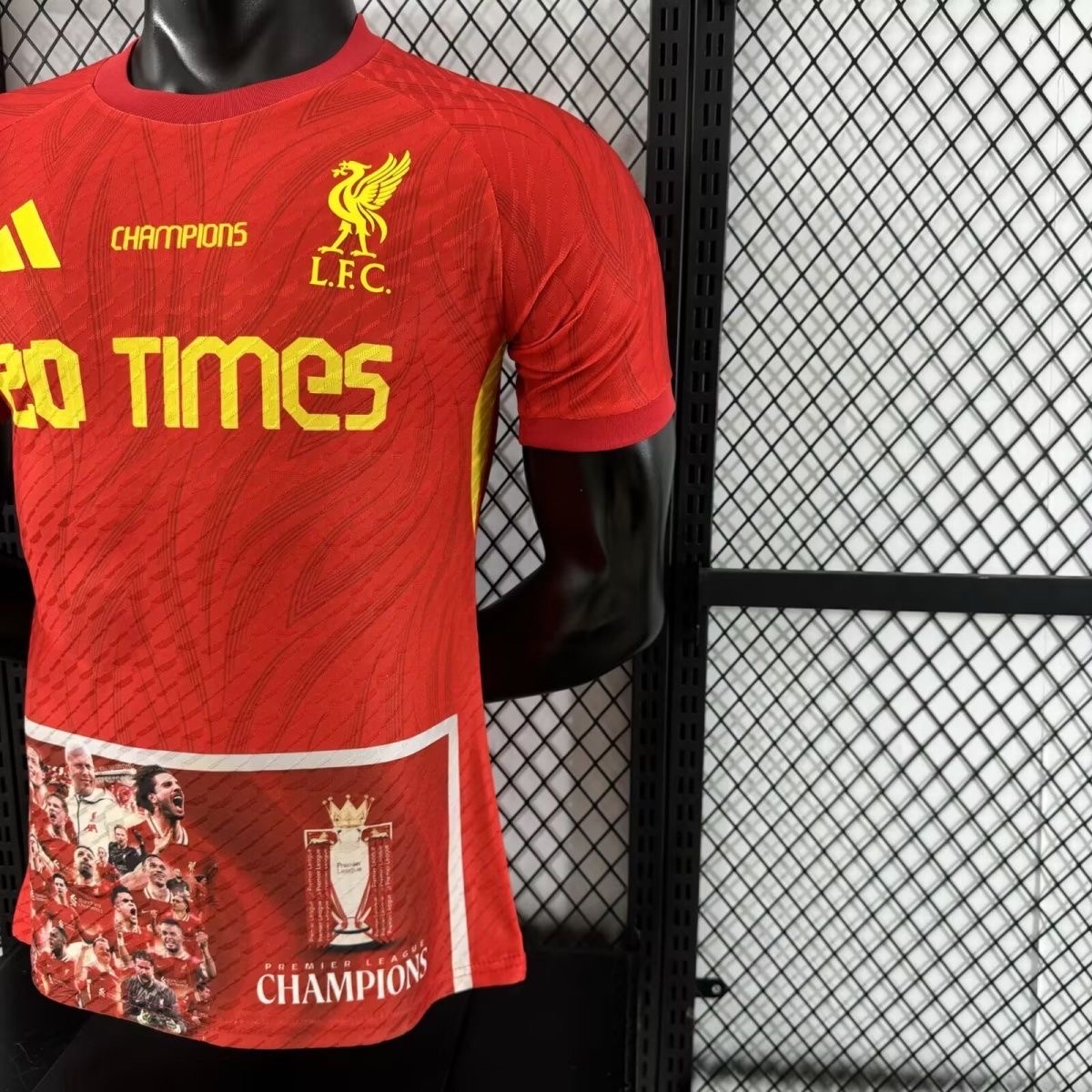 2025/2026 Player Version Liverpool Special Edition Football Shirt