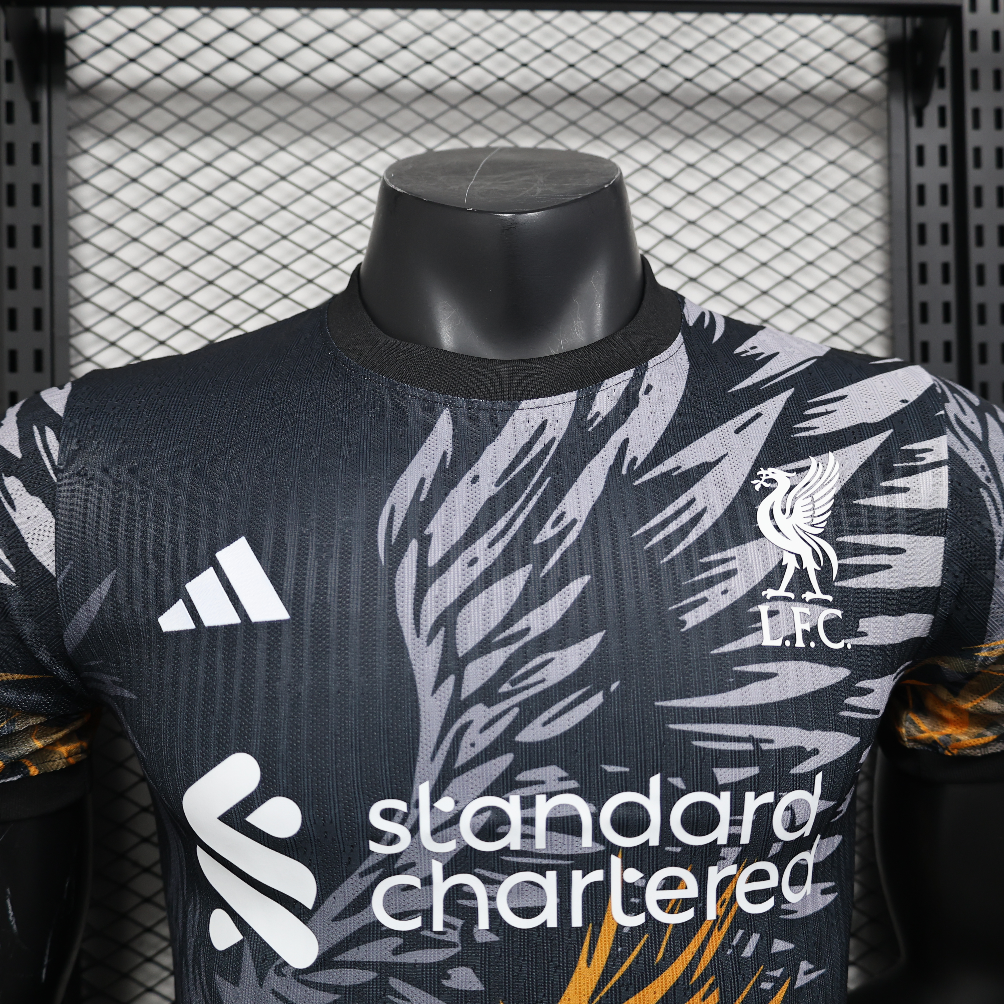 2025/2026 Player Version Liverpool Special Edition Football Shirt