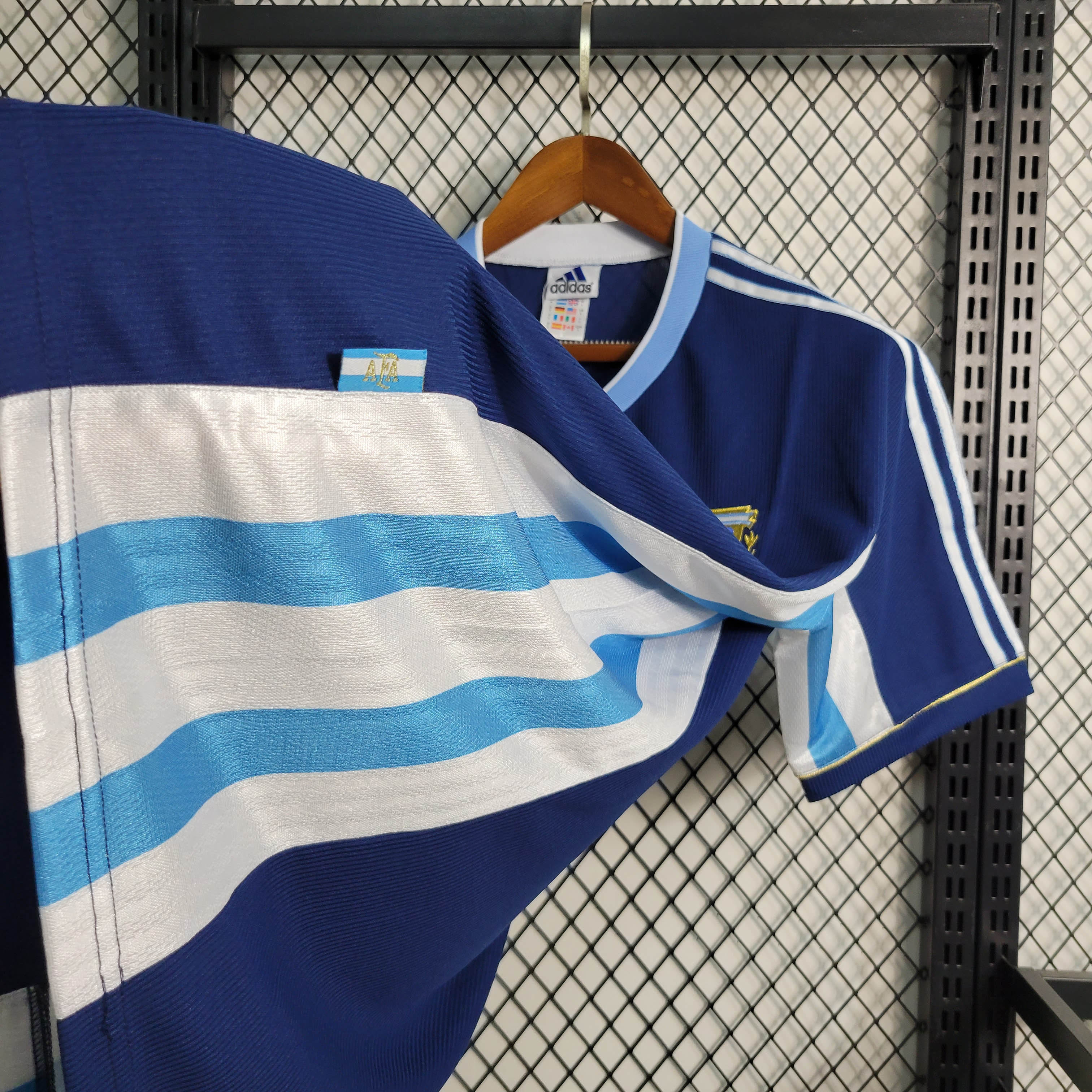 1998 Retro Argentina Away Football Shirt