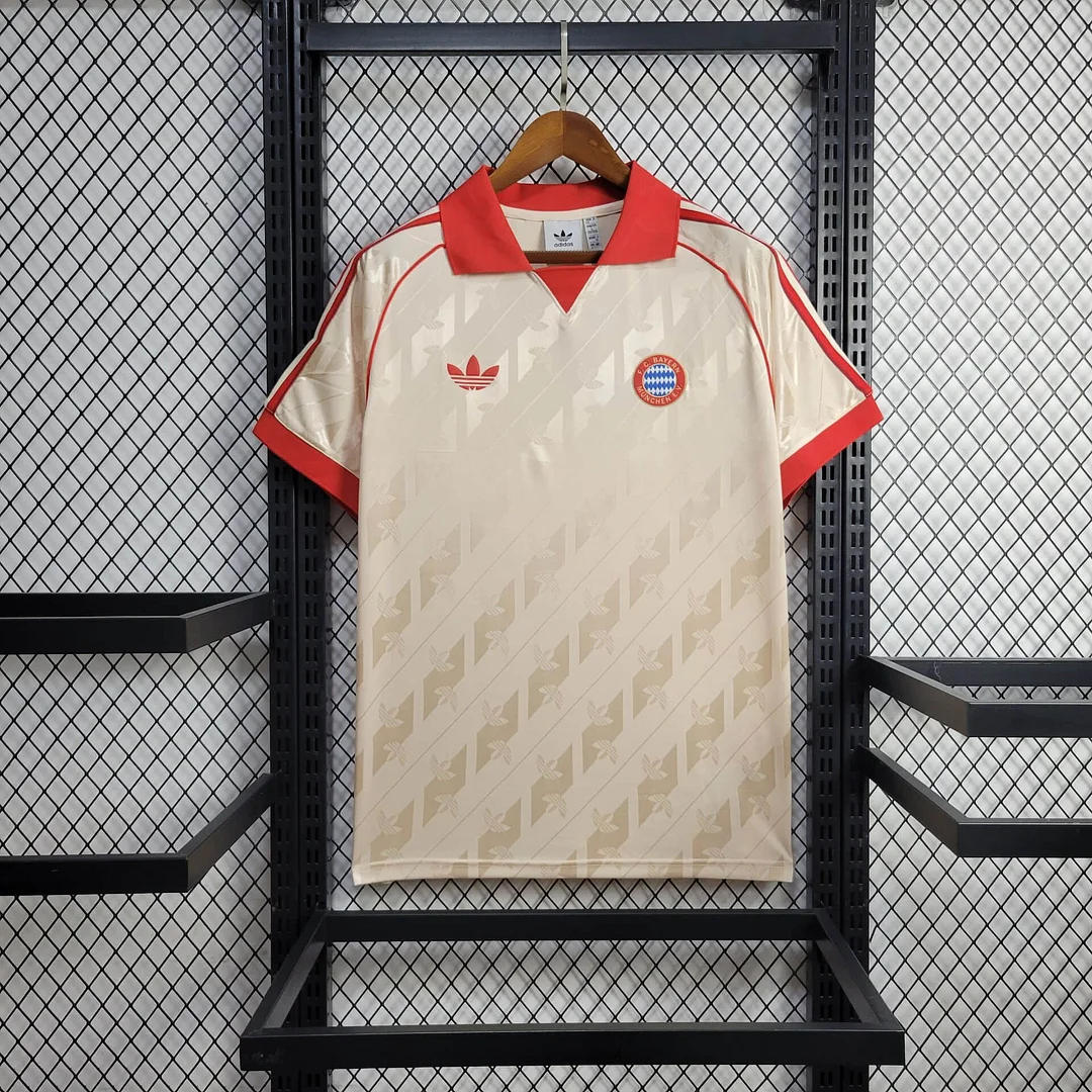 Retro Bayern Munchen Football Shirt