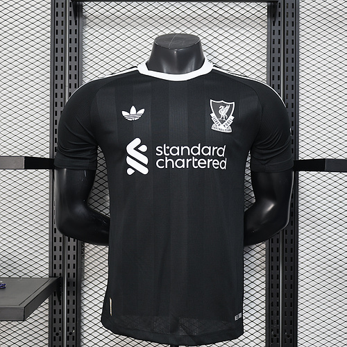 2025/2026 Player Liverpool   Football Shirt