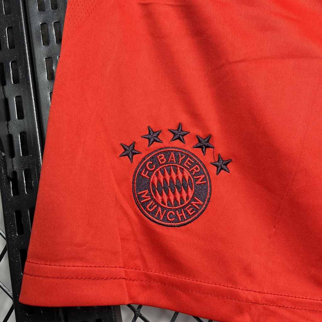 2024/2025 Bayern Munchen Home Shorts