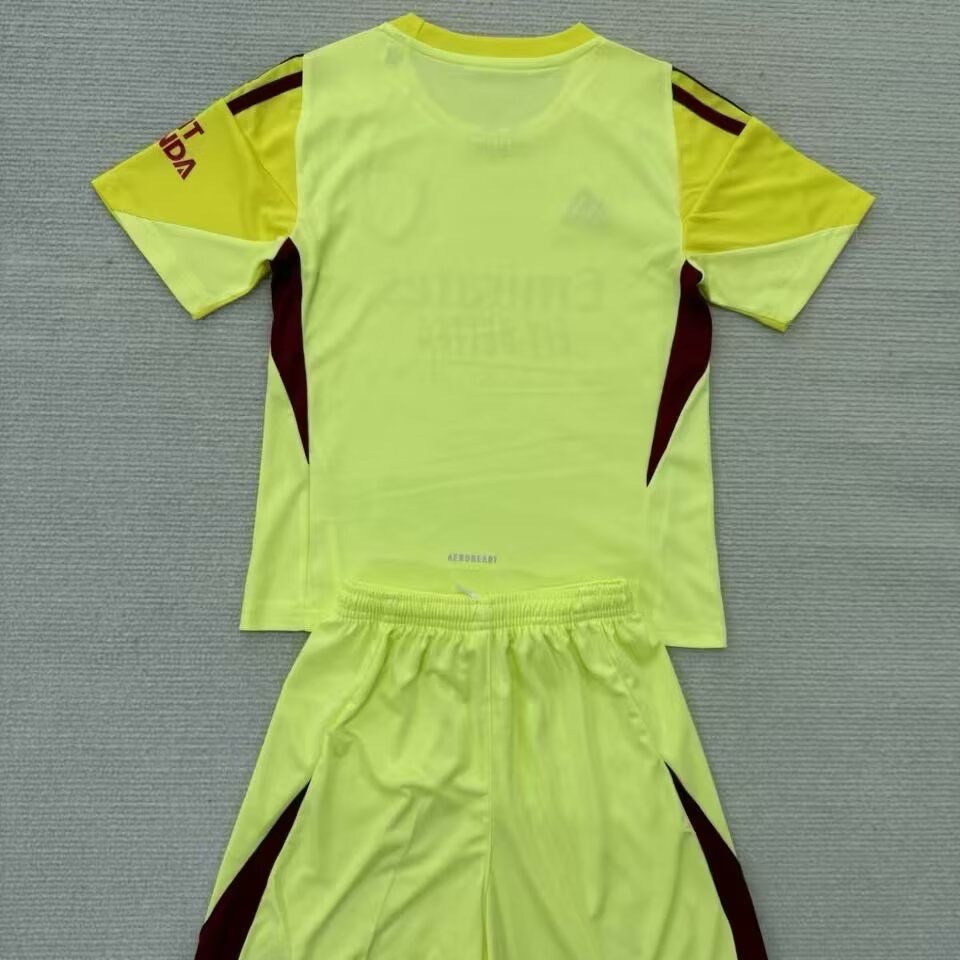 2025/2026 Arsenal Goalkeeper FootballShirt Kids Size 1:1 Thai Quality