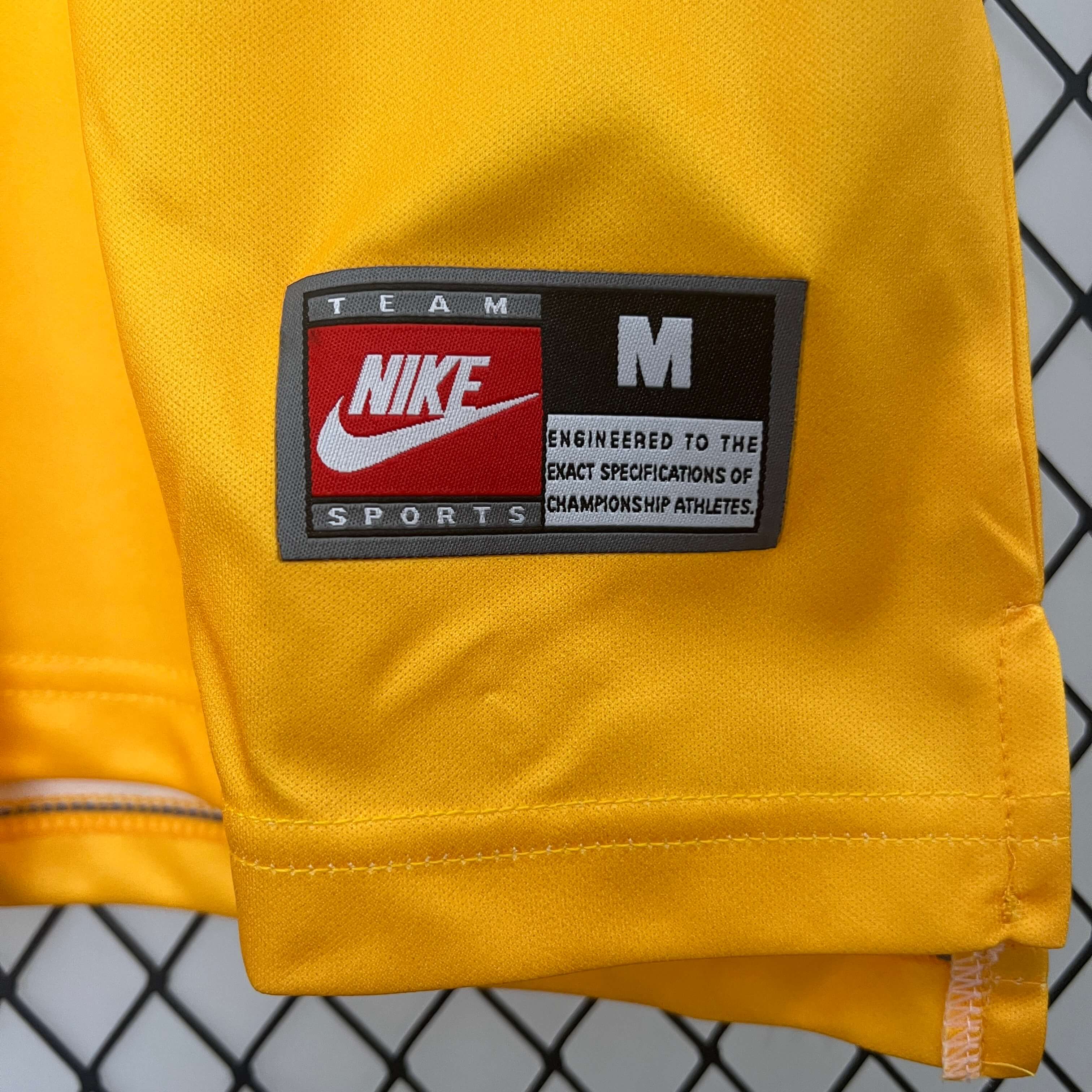 1997/1999 Retro Arsenal Away Football Shirt