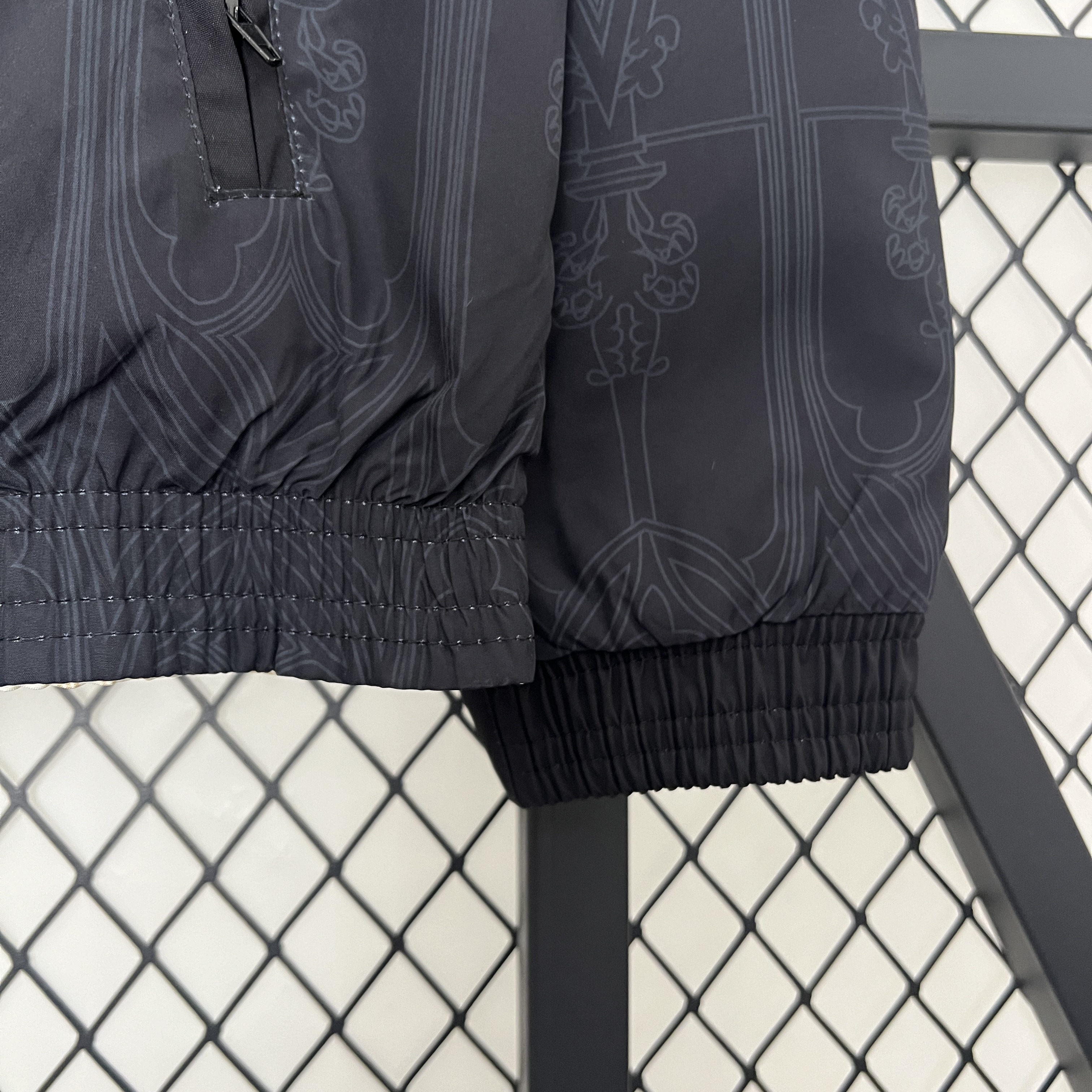 2024/2025 AC Milan Reversible Windbreaker Football Shirt