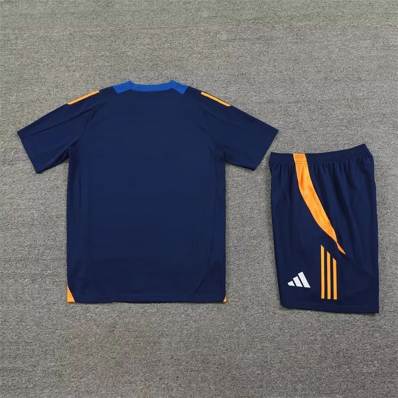 2024/2025 Juventus Training Wear Suit Shirt