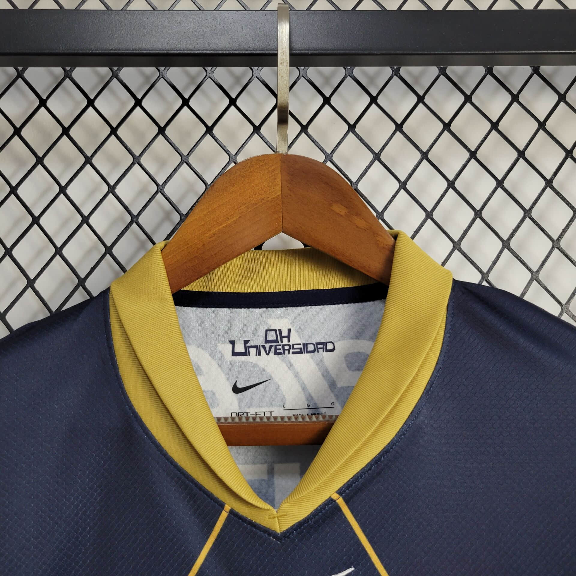 2024/2025 Pumas UNAM Away Football Shirt