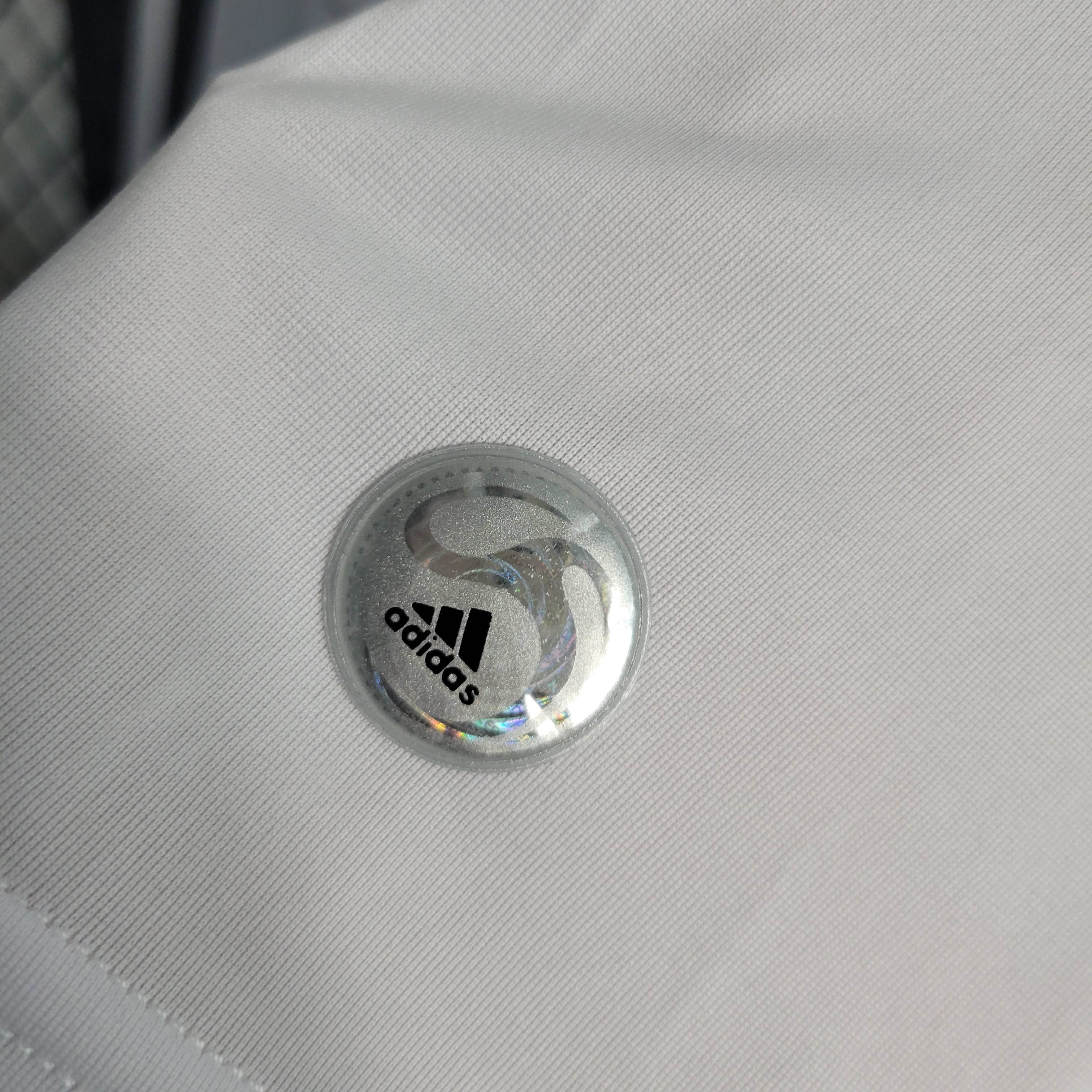 2009/2010 Retro Real Madrid Home Football Shirt