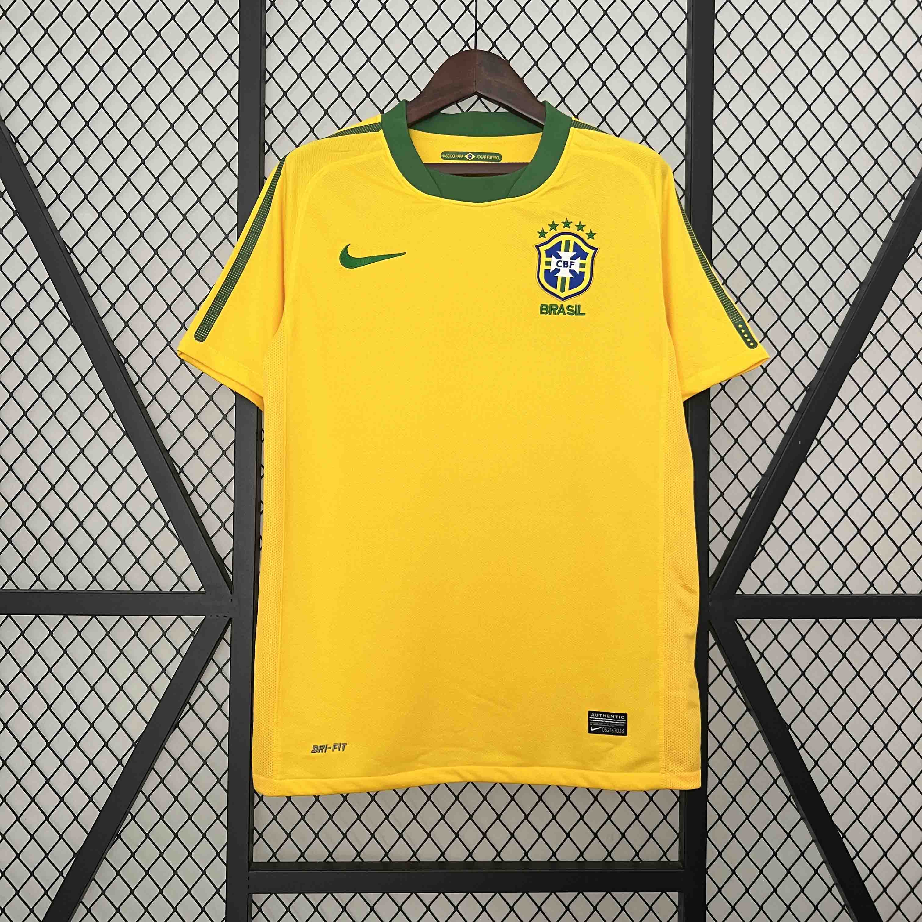 2010 Retro Brazil Home Football Shirt 1:1Thai Quality