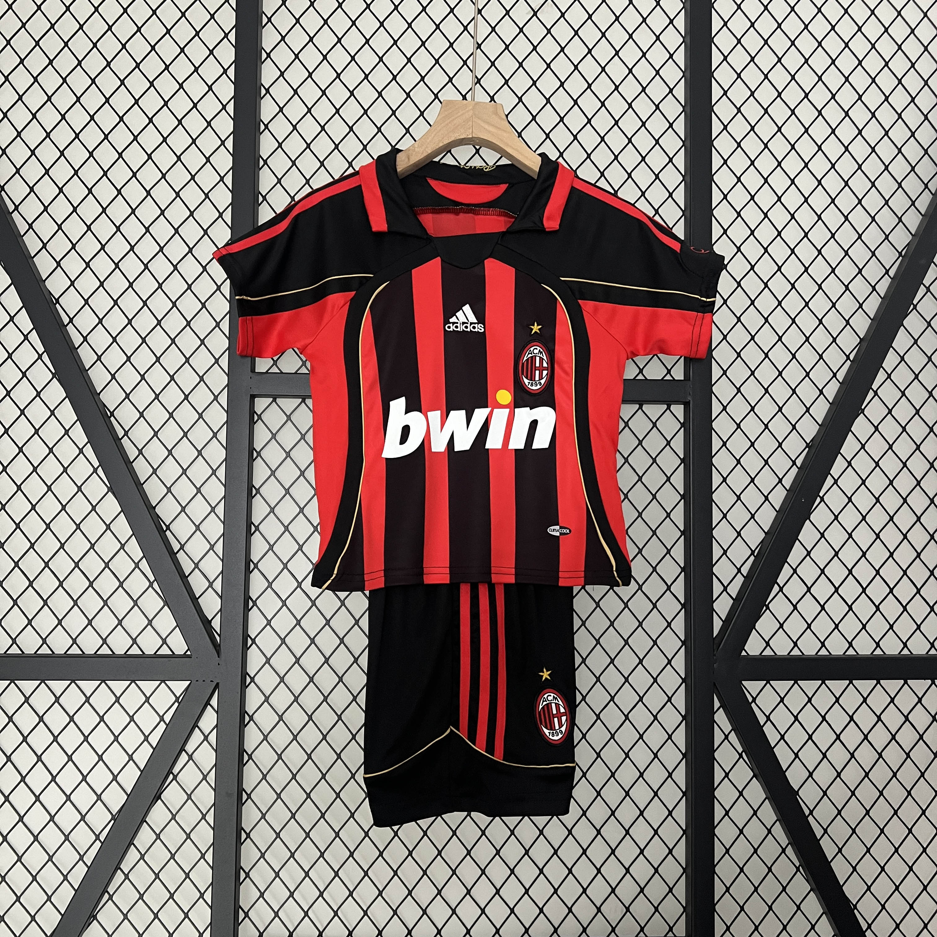 2006/2007 Retro AC Milan Home Champions League Football Shirt Kids Size