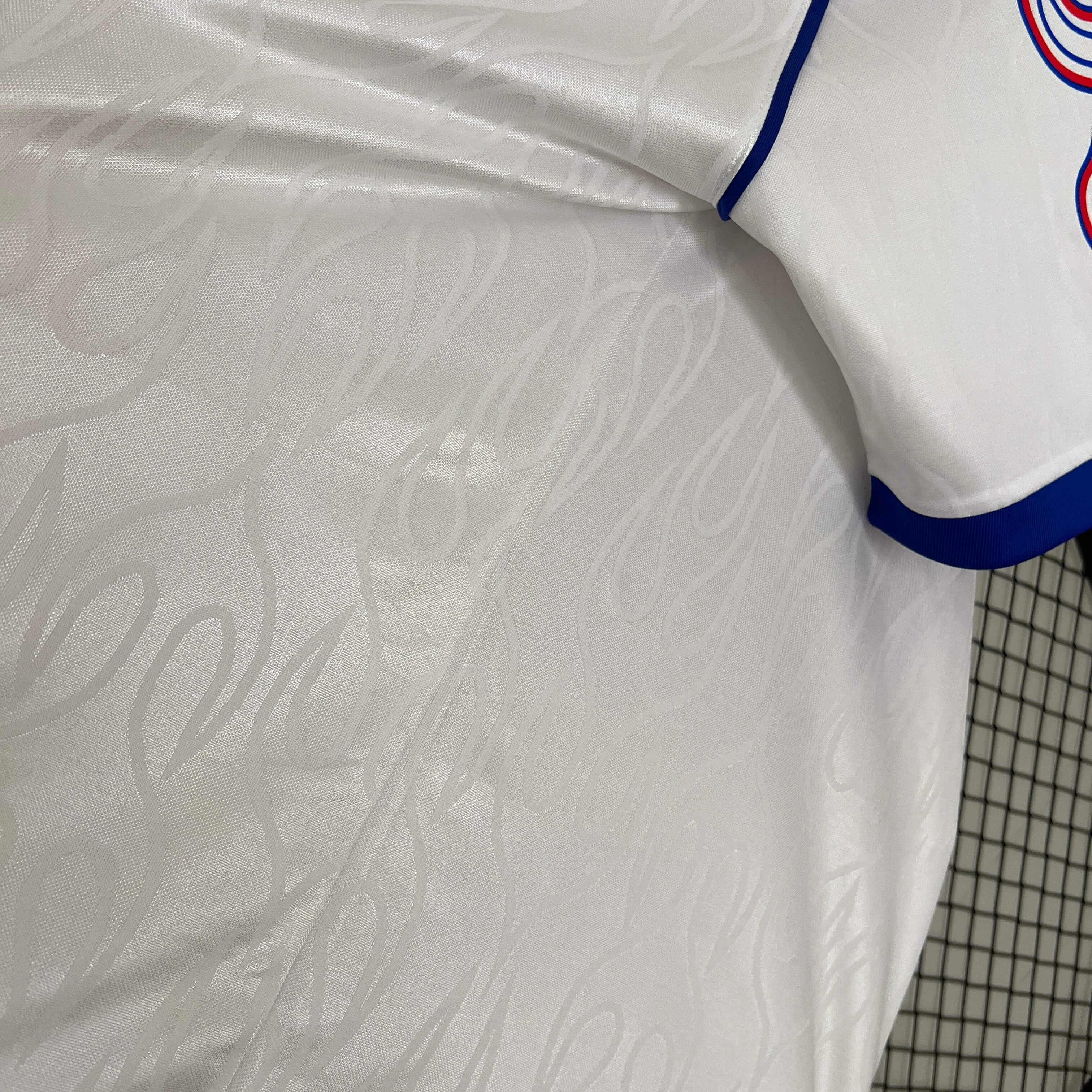 1998 Retro Japan Away Football Shirt