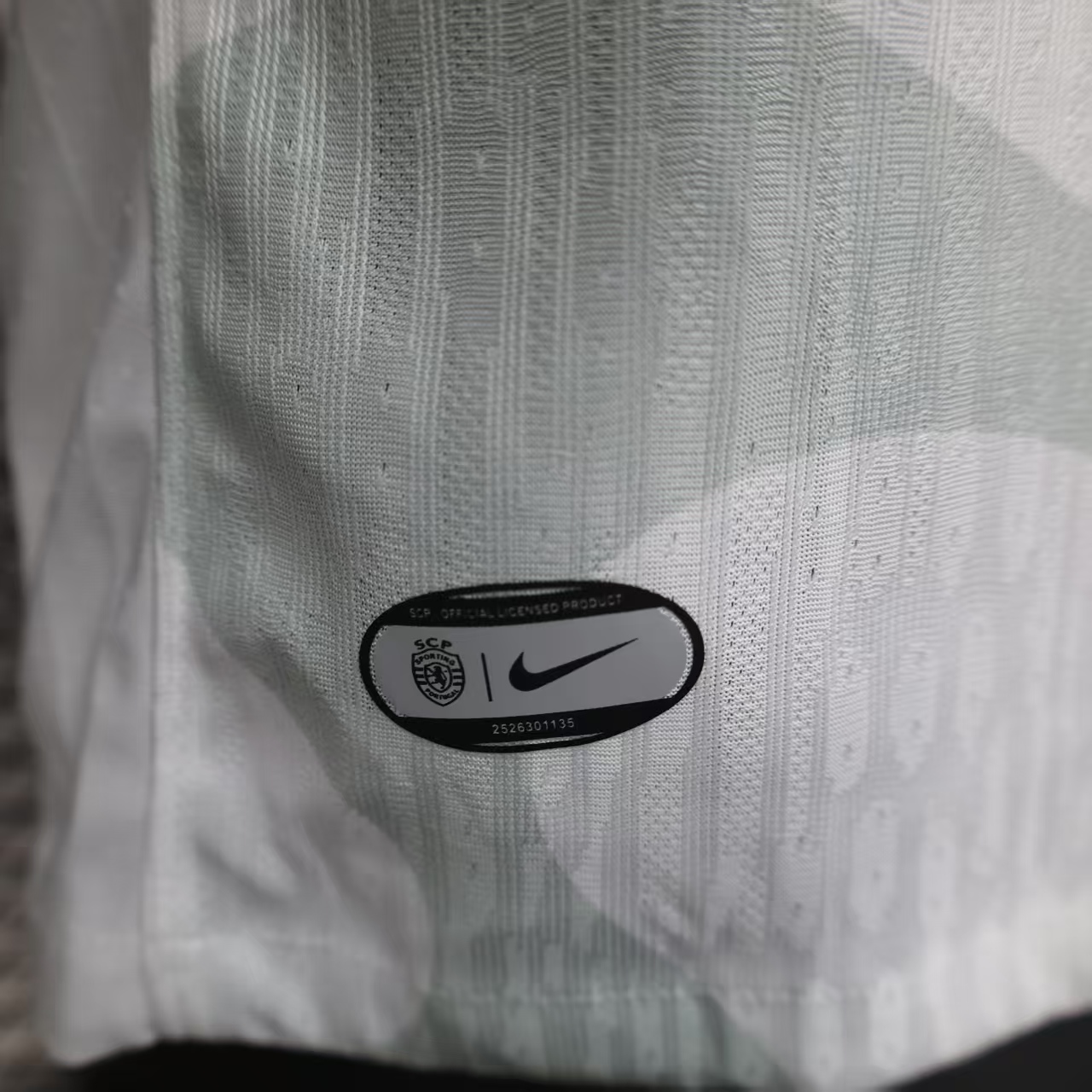 2025/2026 Player Version Sporting Lisbon Away Football Shirt