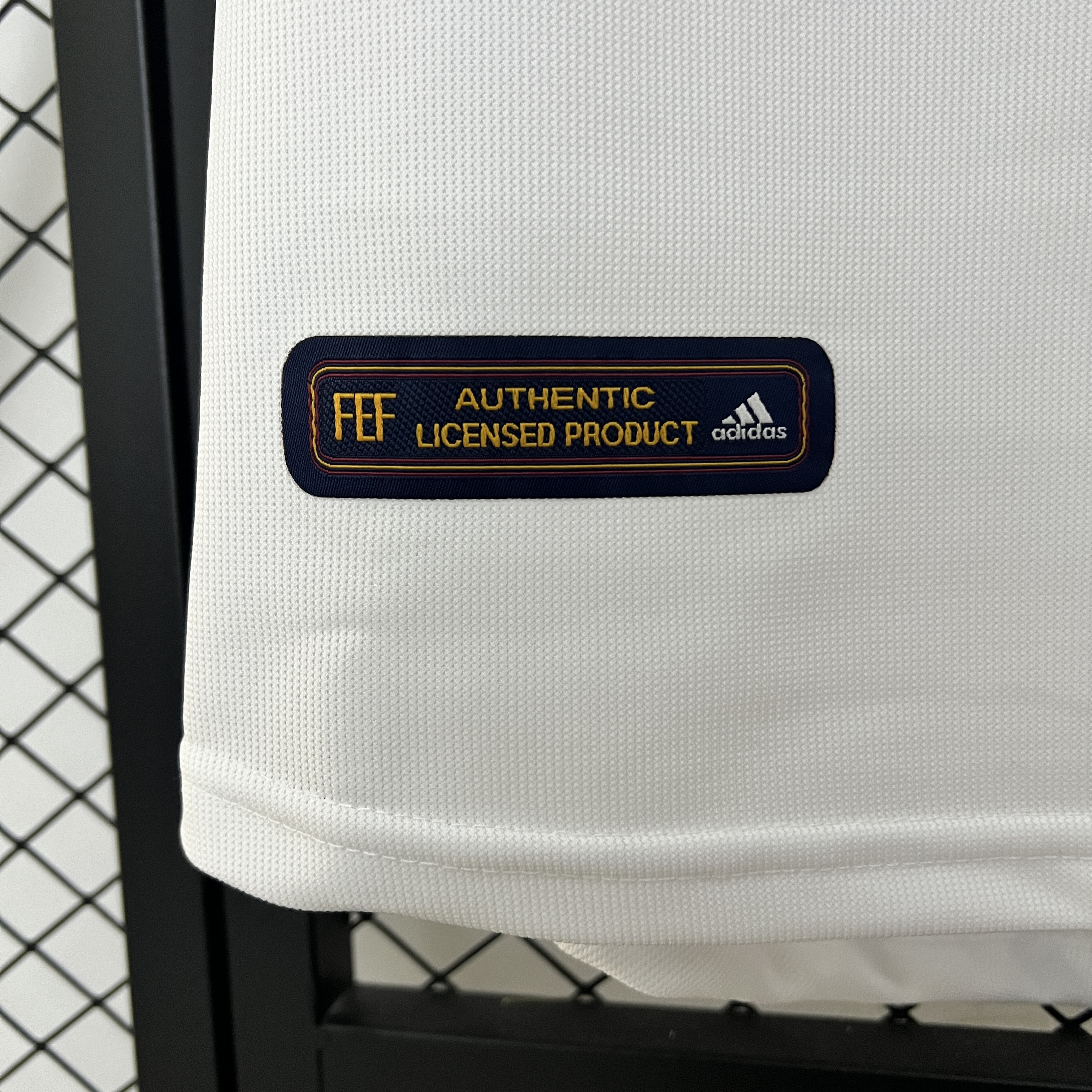 2000 Retro Spain Away Football Shirt 1:1 Thai Quality