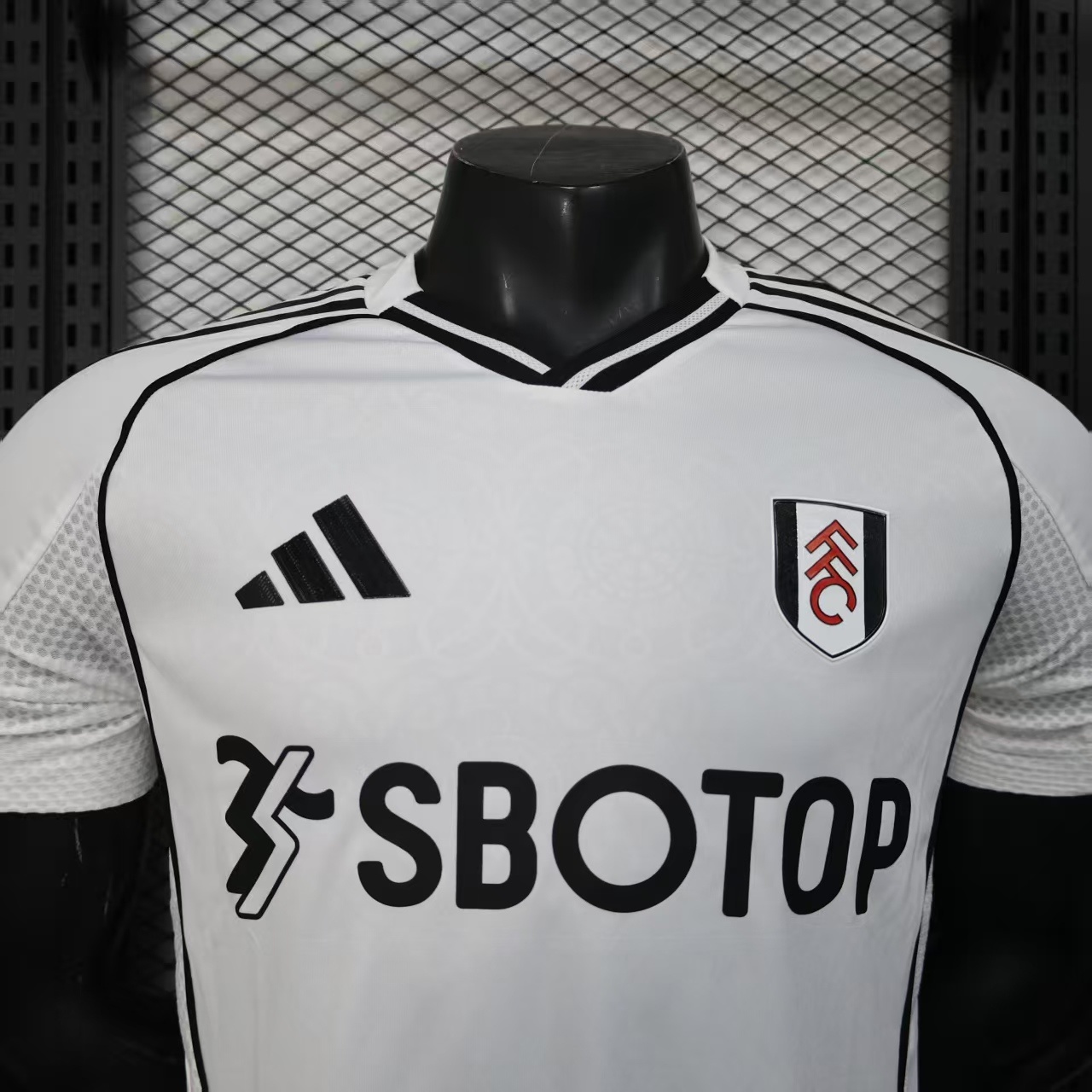 2025/2026 Player Version Fulham home Football Shirt