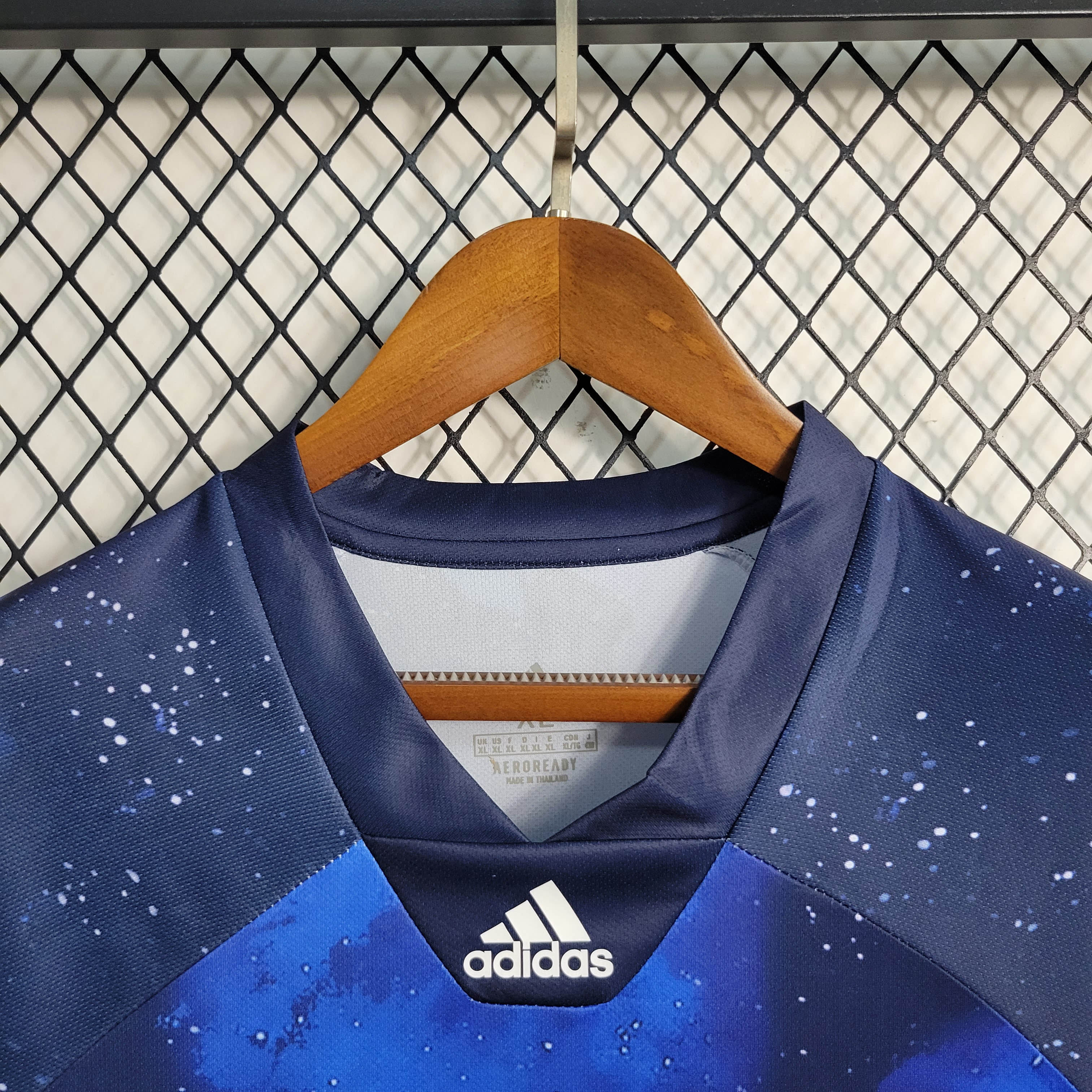 2018/2019 Retro Real Madrid All-Sky Star Football Shirt