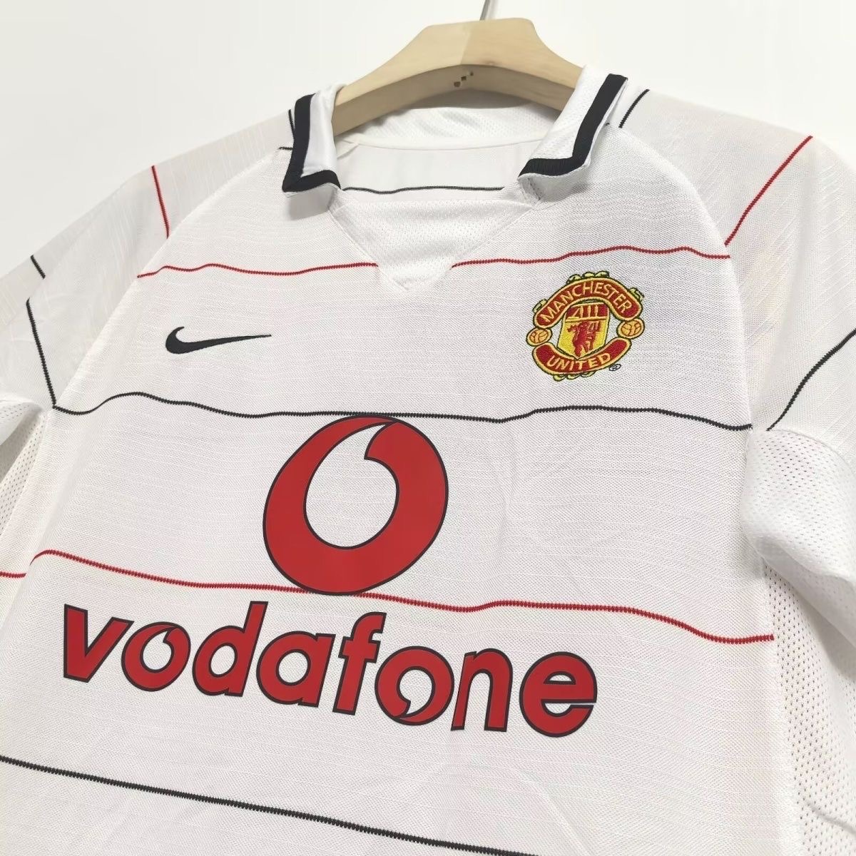 2003/2004 Retro Manchester United  Football Shirt