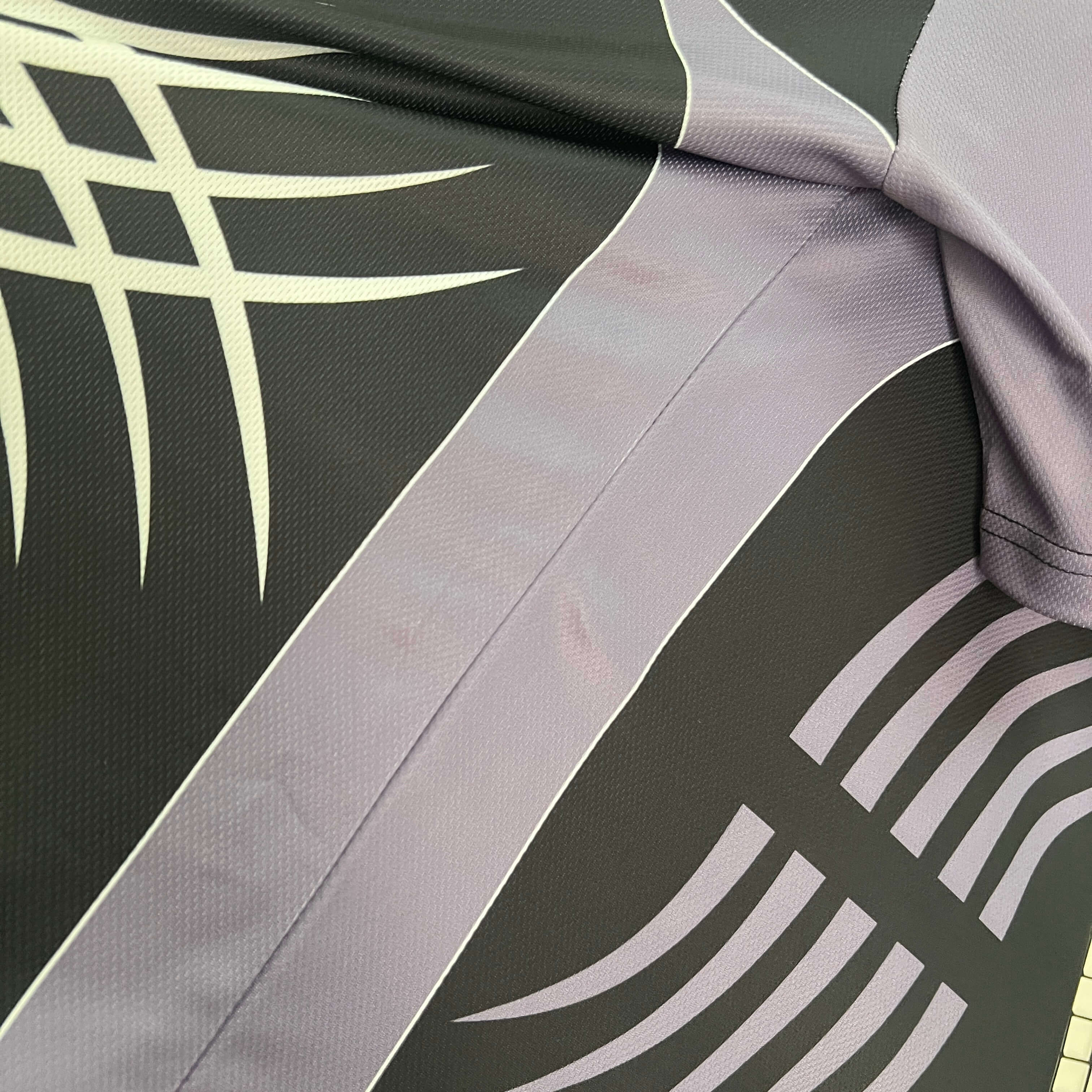 2001/2002 Retro Juventus Goalkeeper Football Shirt