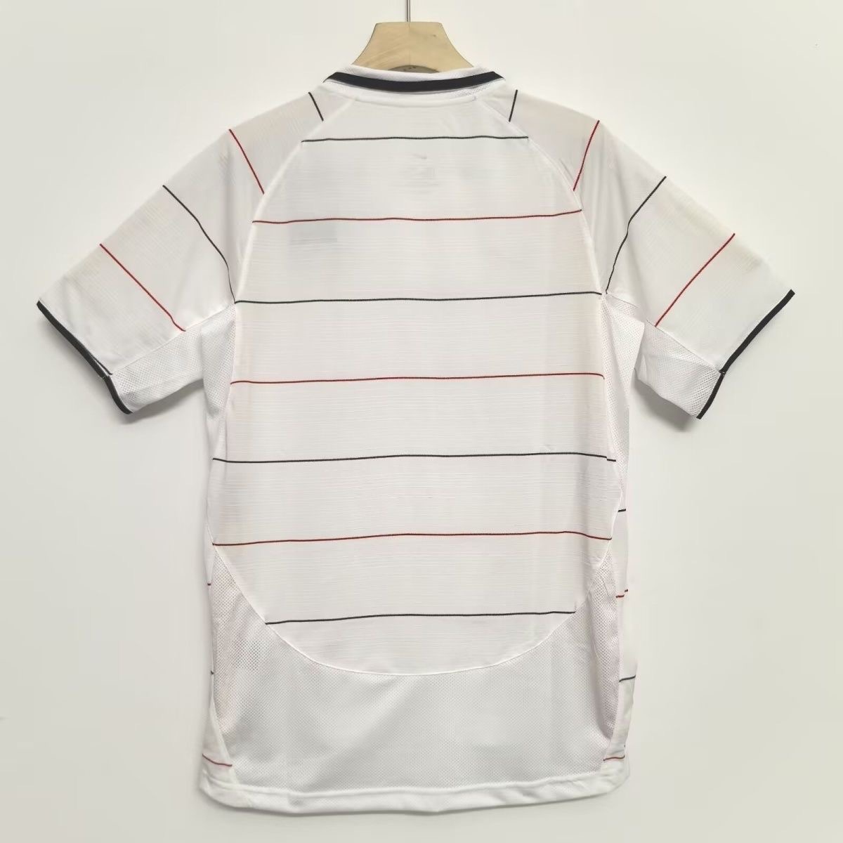 2003/2004 Retro Manchester United  Football Shirt